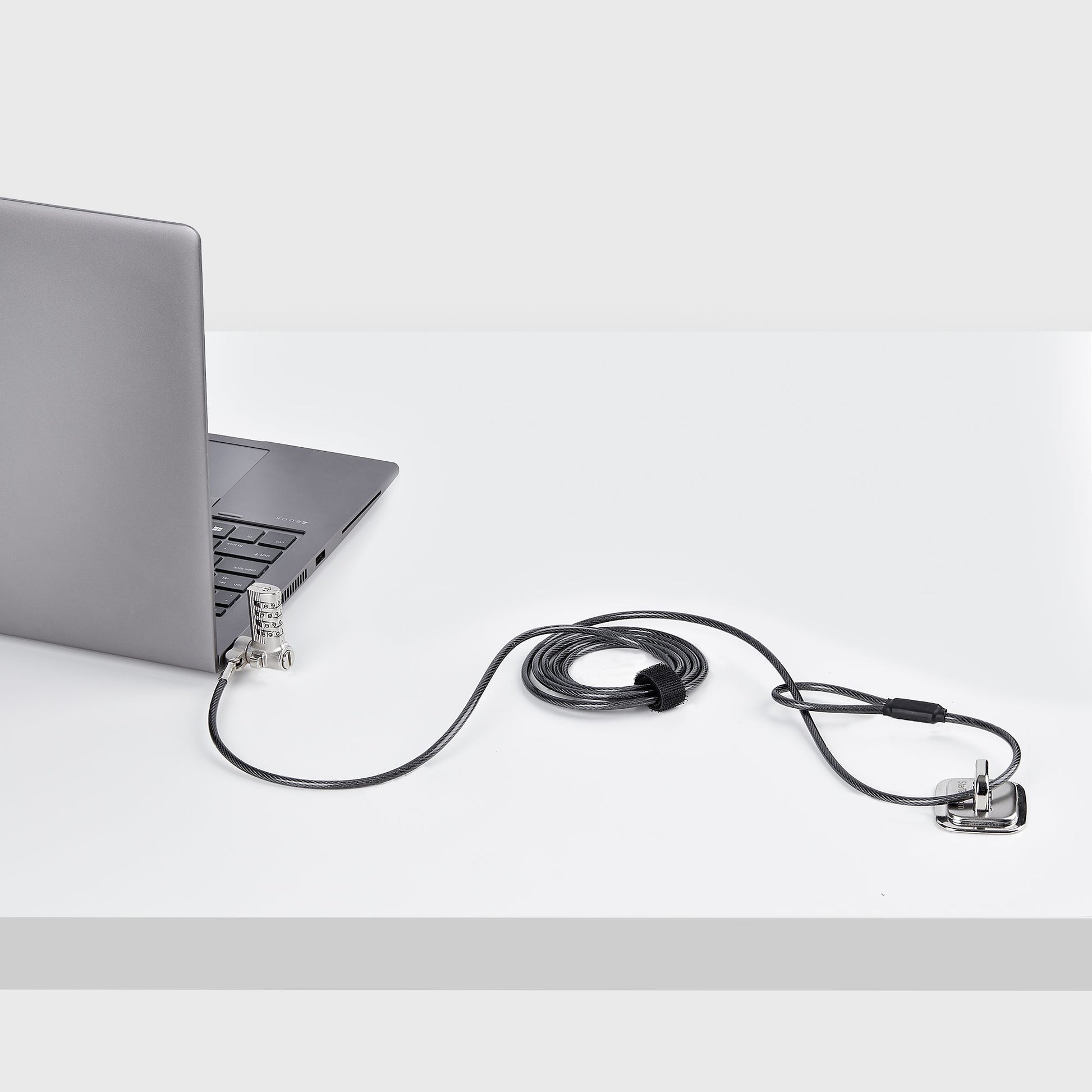 StarTech.com Universelles Laptop-Kabelschloss