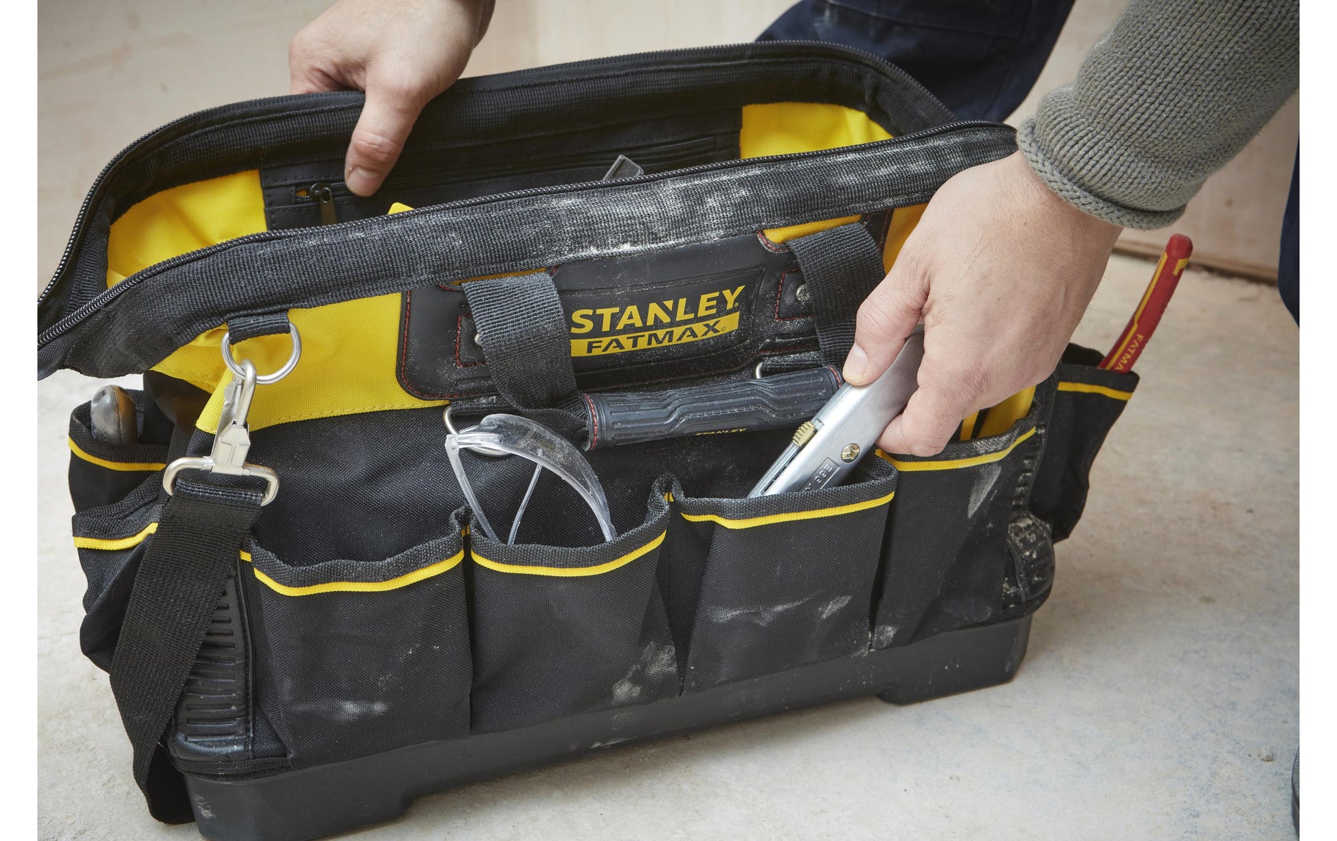 Stanley FatMax Werkzeugtasche, 100 × 490 × 260 mm, Nylon, Schwarz, Wasserfest