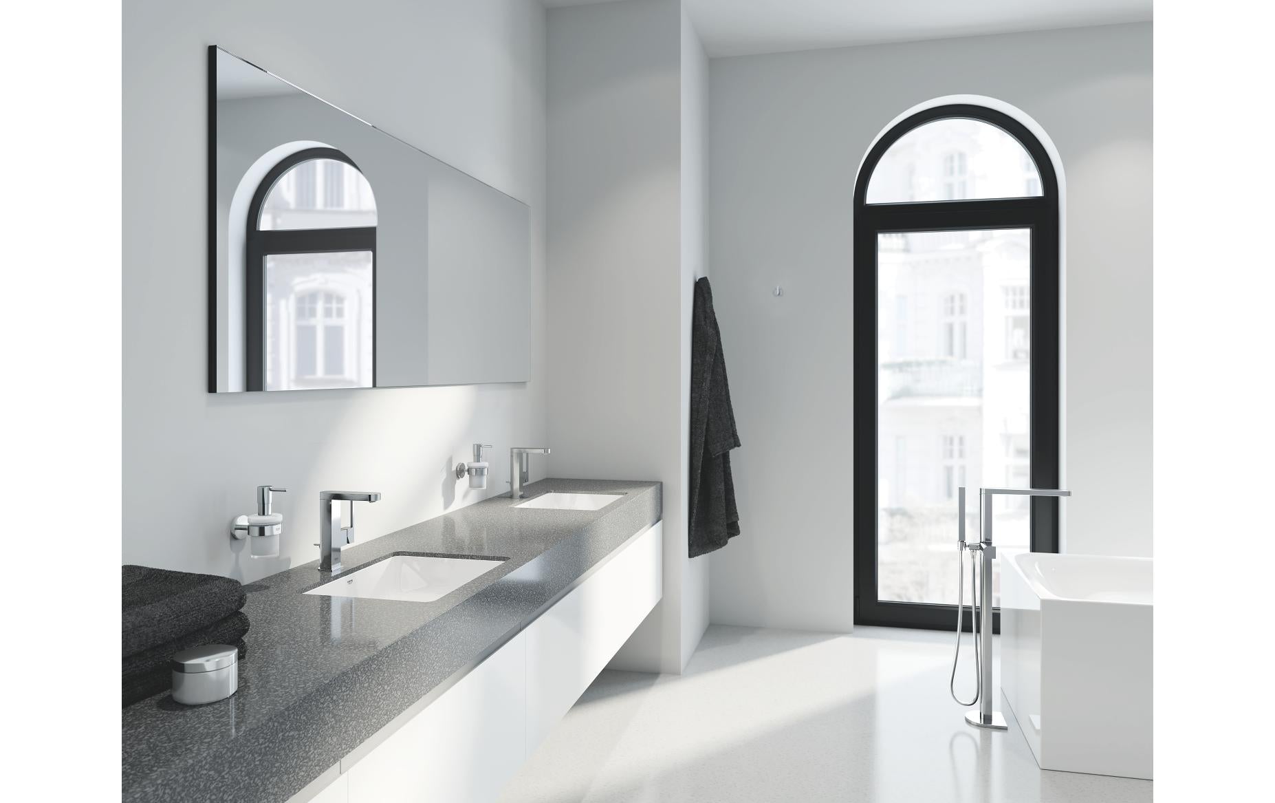 Grohe Plus Badebatterie – Einhebelmischer, Messing, Chrom