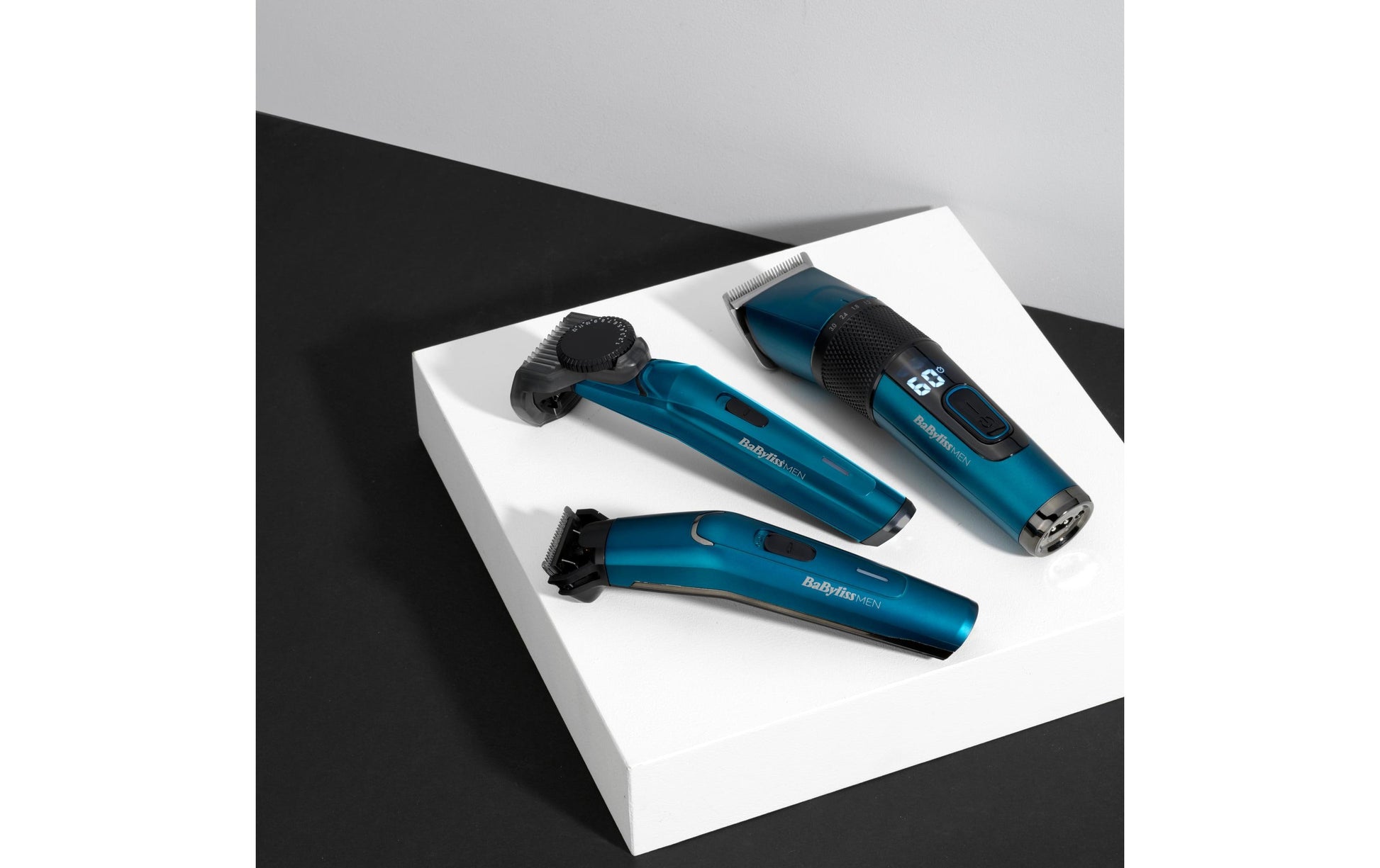 BaByliss Haarschneider E990E – Japanische Stahlklingen, 160 min Akku, 0,6–28 mm, Blau