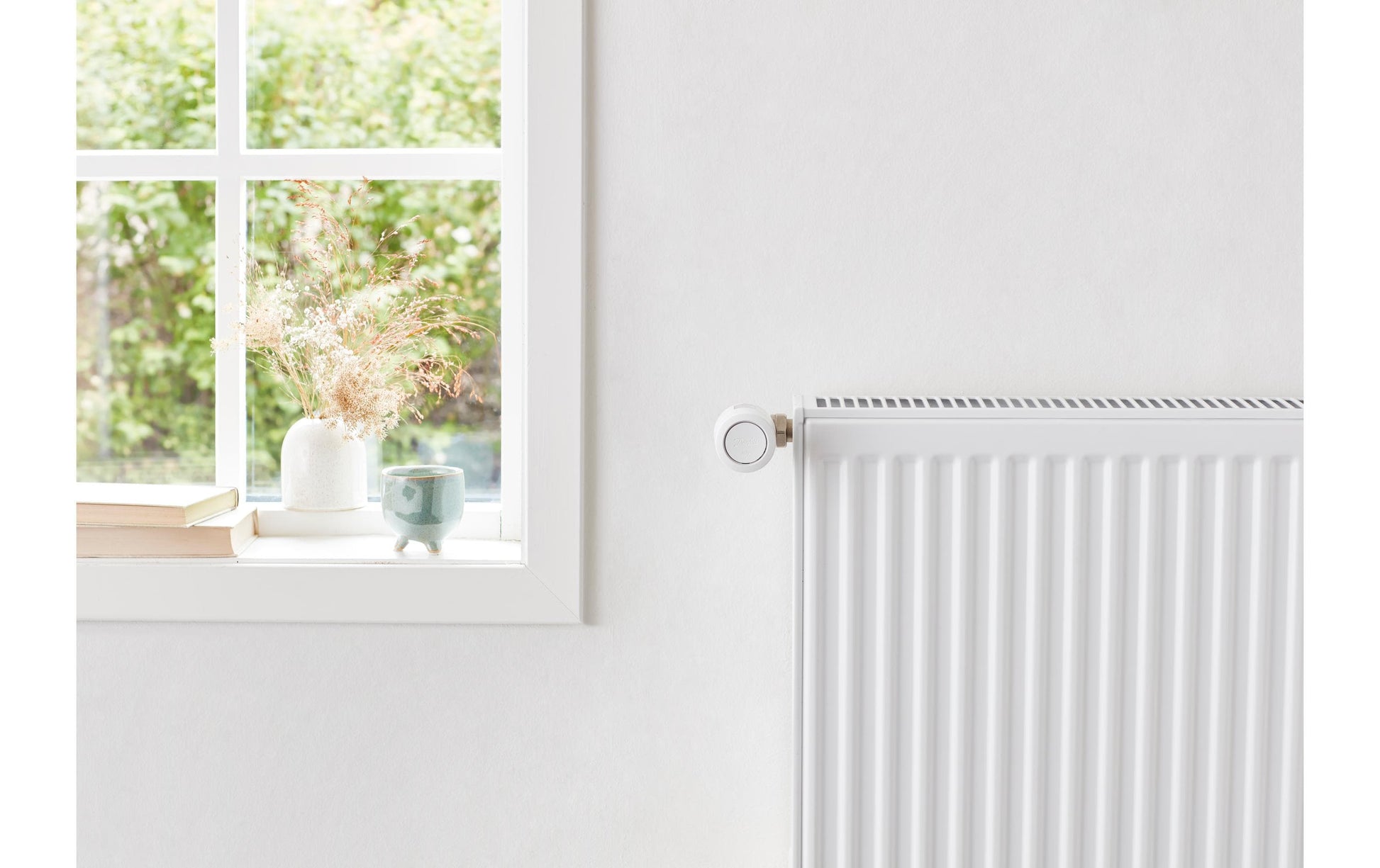 Danfoss Ally – Smart-Hub/Bridge – Zigbee, LAN, Temperatursensor – für Alexa, Google Assistant