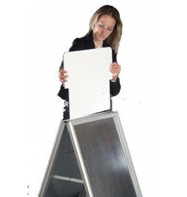 Franken Kundenstopper Standard – 640 × 1150 mm, silber, Aluminium