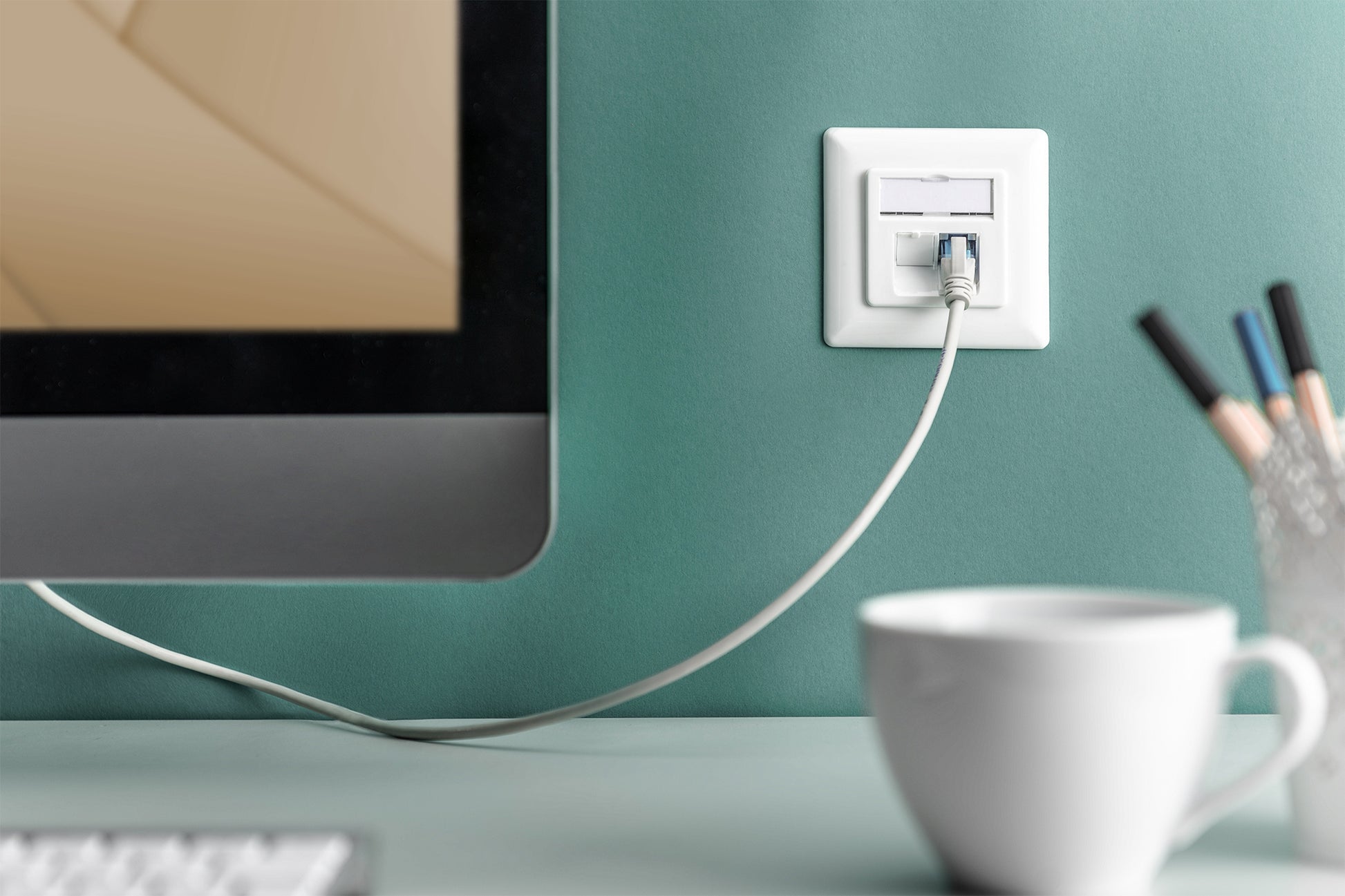 Digitus Netzwerkdose – 2× RJ-45, Cat6a (Klasse EA), geschirmt, Unterputz, Metall, Weiss