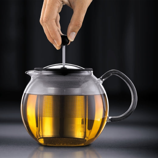 Bodum Assam – Teekanne, 0,5 l, Borosilikatglas, Edelstahl-Teesieb, Schwarz