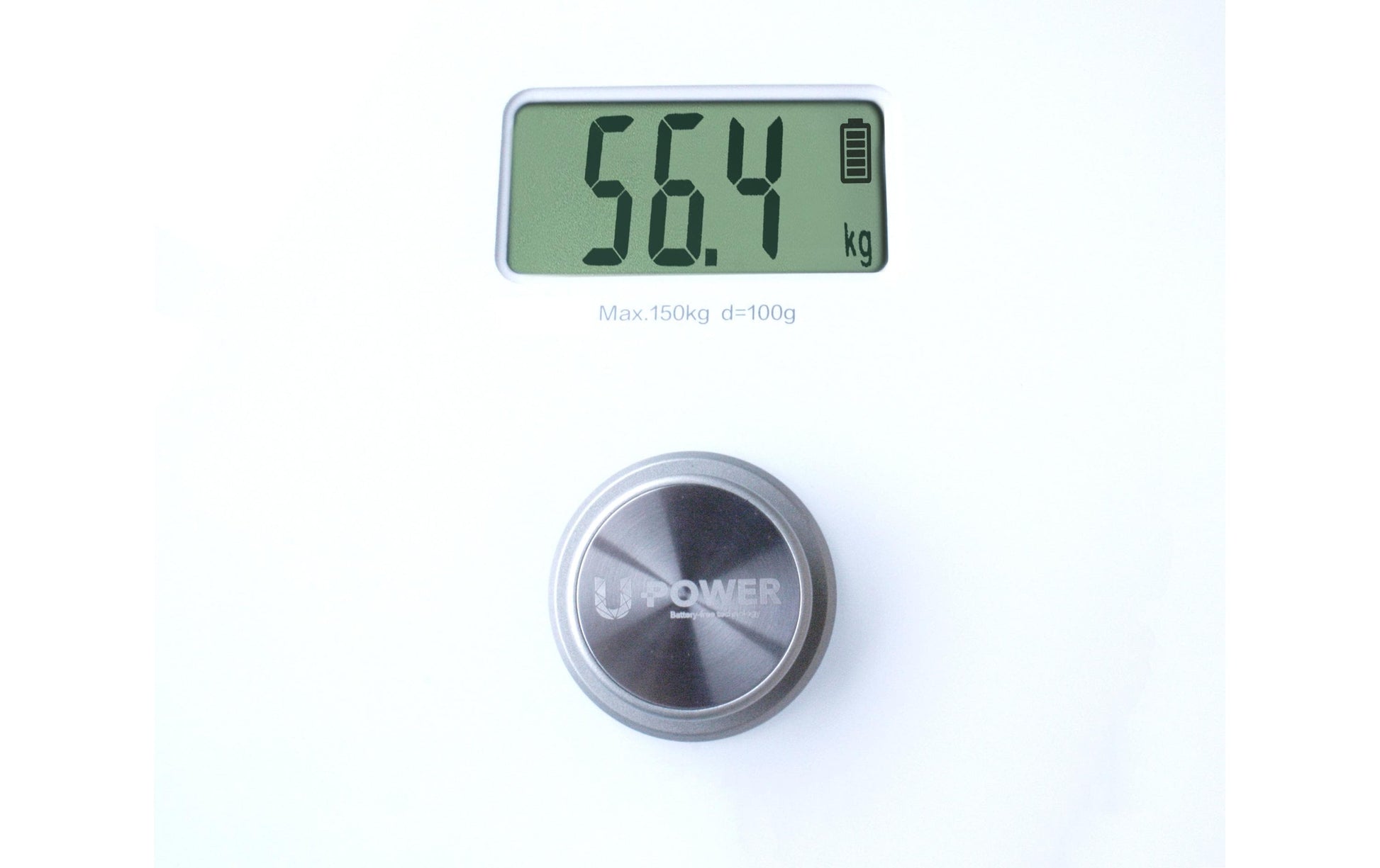 Trisa Electronics Trisa Paketwaage Dynamo Scale – Tragkraft 150 kg, Teilung 100 g, Wiegefläche 32 × 26 cm, Dynamo