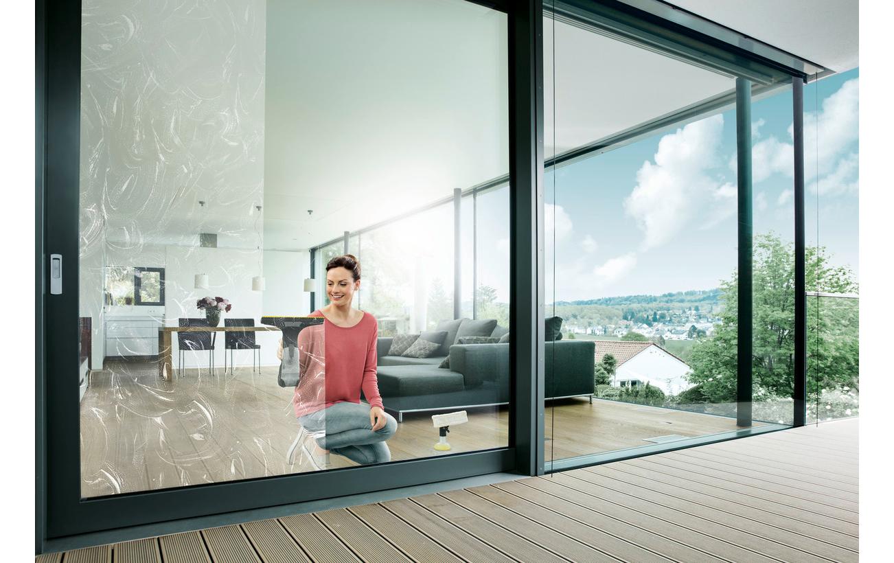 Kärcher WV 2 Premium – Fenstersauger – Arbeitsbreite 28 cm, Laufzeit 35 min, Tank 100 ml, 105 m², Schwarz