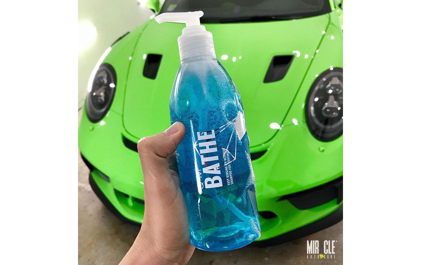 Gyeon Q2M Autoshampoo – für Aussen- & Innenraum – 1 l