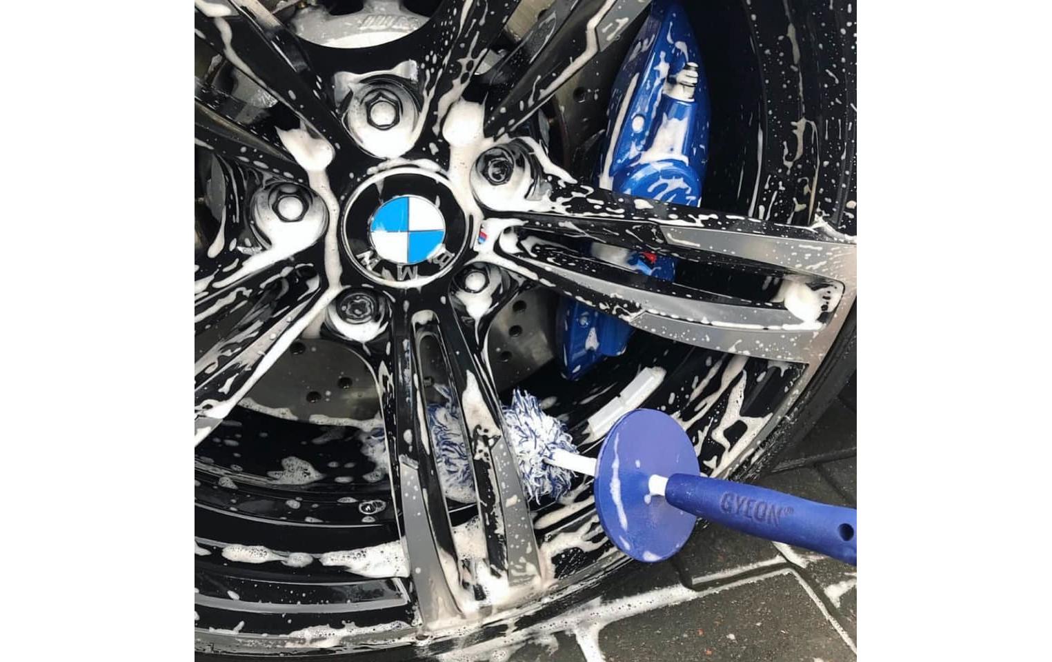 Gyeon Scheuerbürste Q2M WheelBrush Medium – Mikrofaser, Blau, ergonomischer Griff – für Felgen