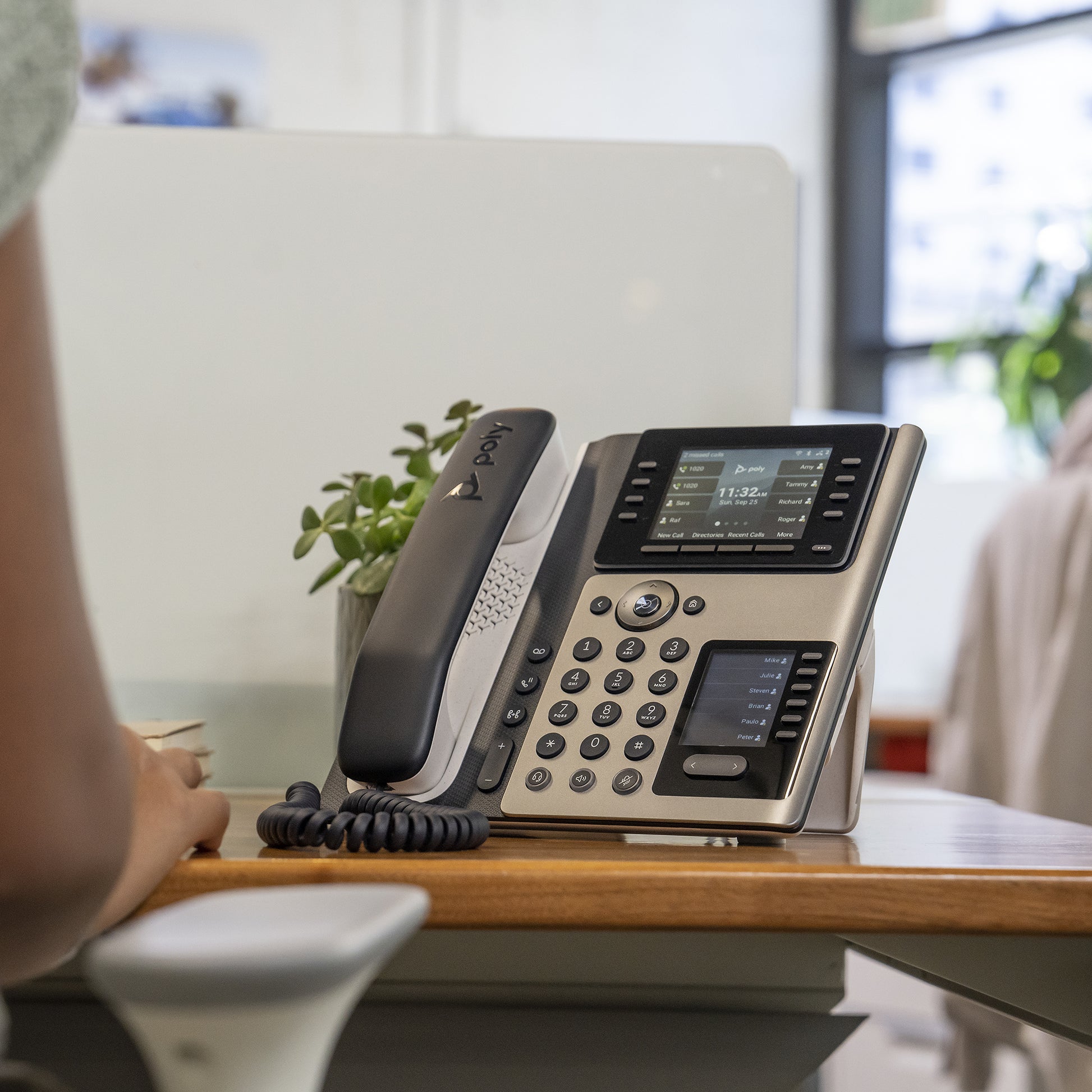 Poly Edge E400 – IP-Telefon, PoE