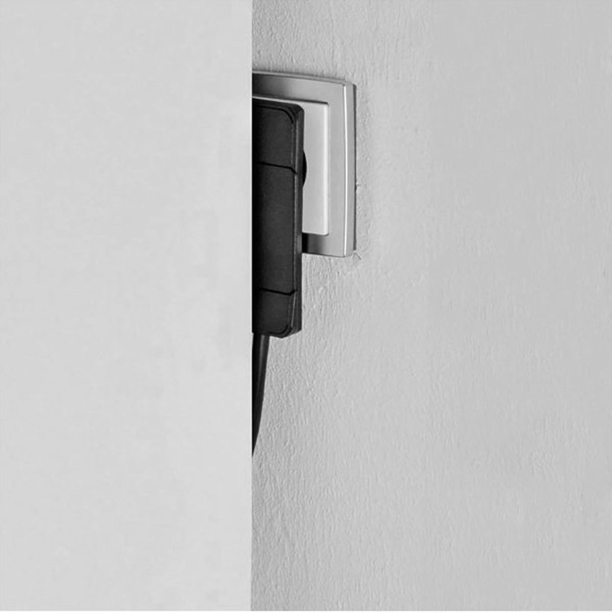 Bachmann Steckdosenleiste – 3× Schuko (Typ E/F), 1,6 m, ohne Schalter, weiss