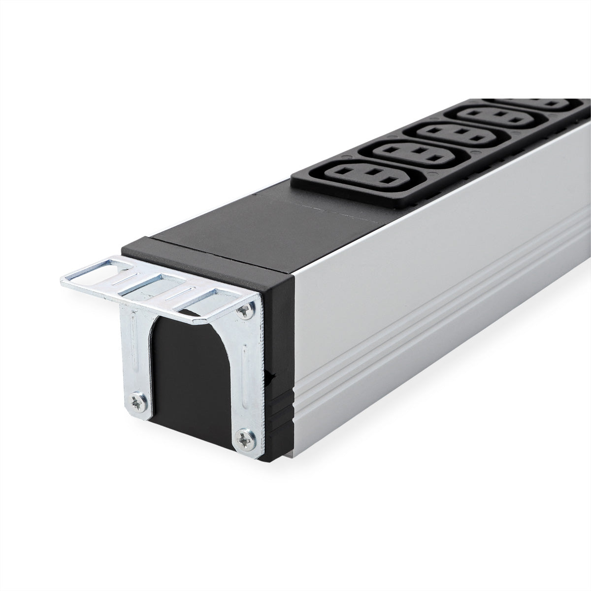 Bachmann Rack-PDU Basic 19" 1U, einphasig 3,6 kW, 12×C13, Eingang Schutzkontakt (CEE 7/7), 2 m