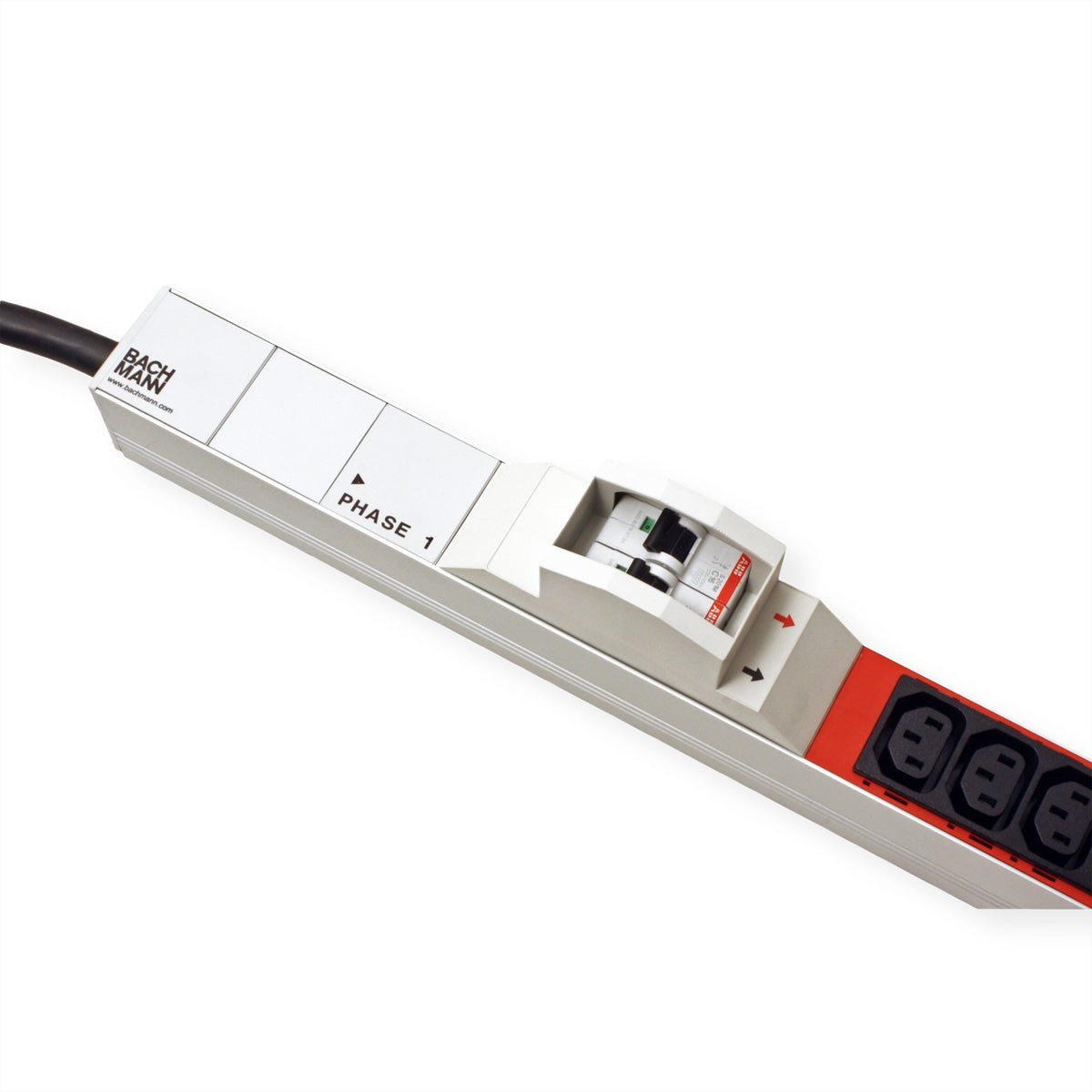 Bachmann Rack-PDU Basic, 3-phasig, 36× IEC C13 + 6× IEC C19, 32 A, CEE32A Stecker, 1U vertikal, 10,8 kW