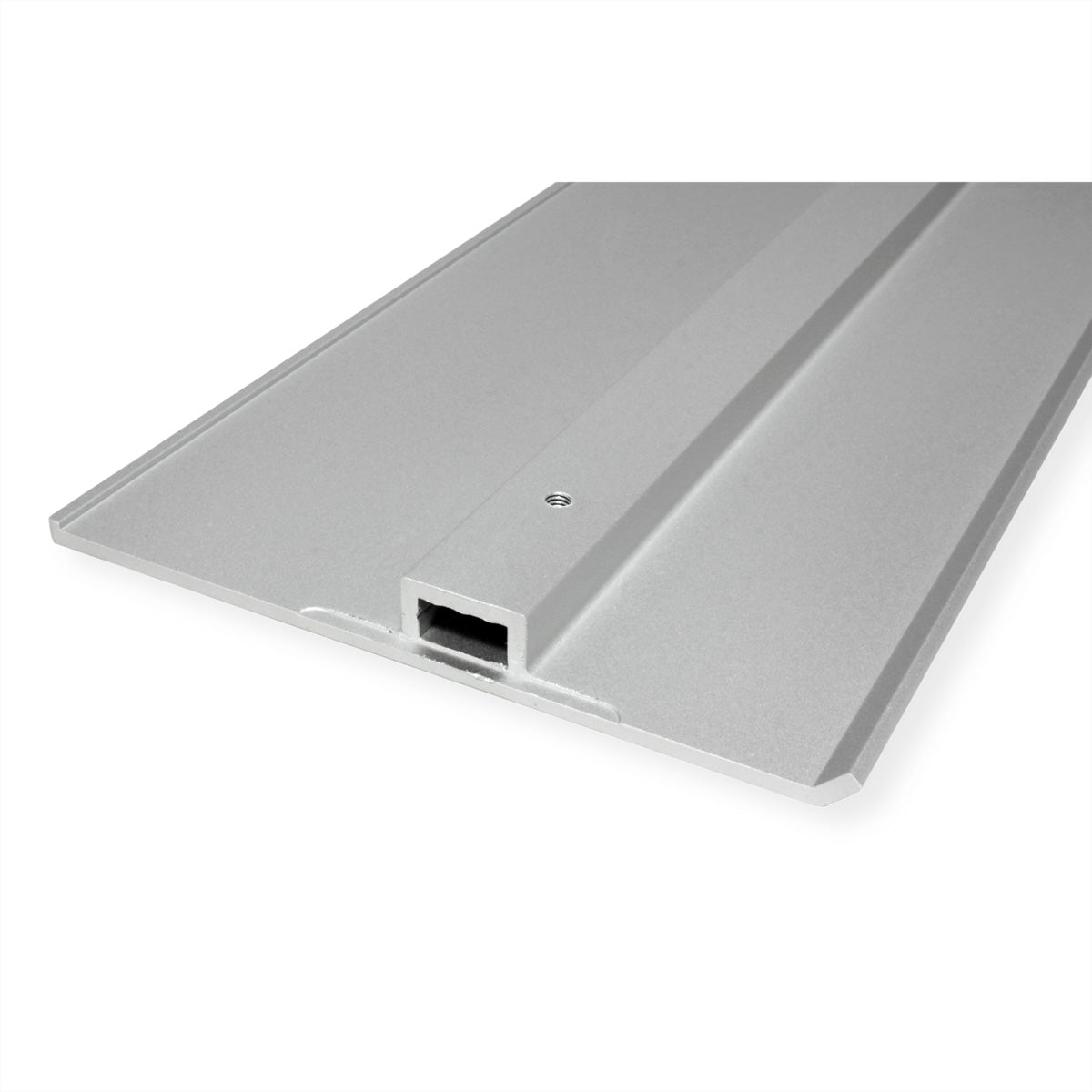 Bachmann TOP FRAME Einbausteckdosenleiste, 8-fach, gestrahlt und eloxiert, Einbau, 480×90×100 mm – Weiss