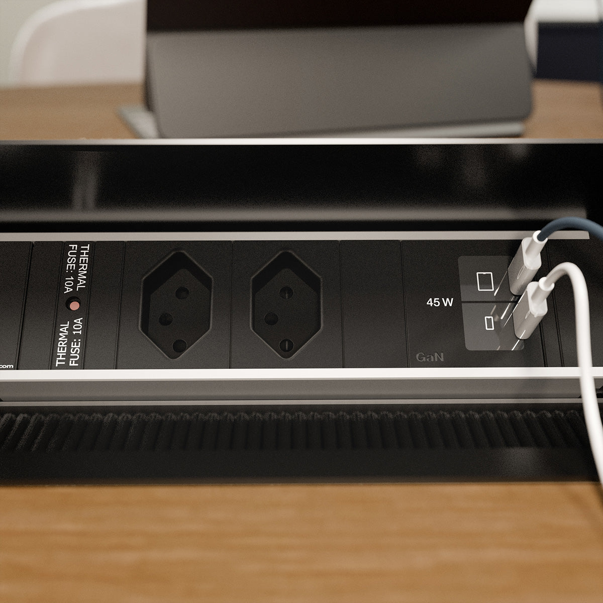 Bachmann CONI S Einbausteckdosenleiste 2×T13, 2×USB-C, Einbau, 0,2 m – Schwarz