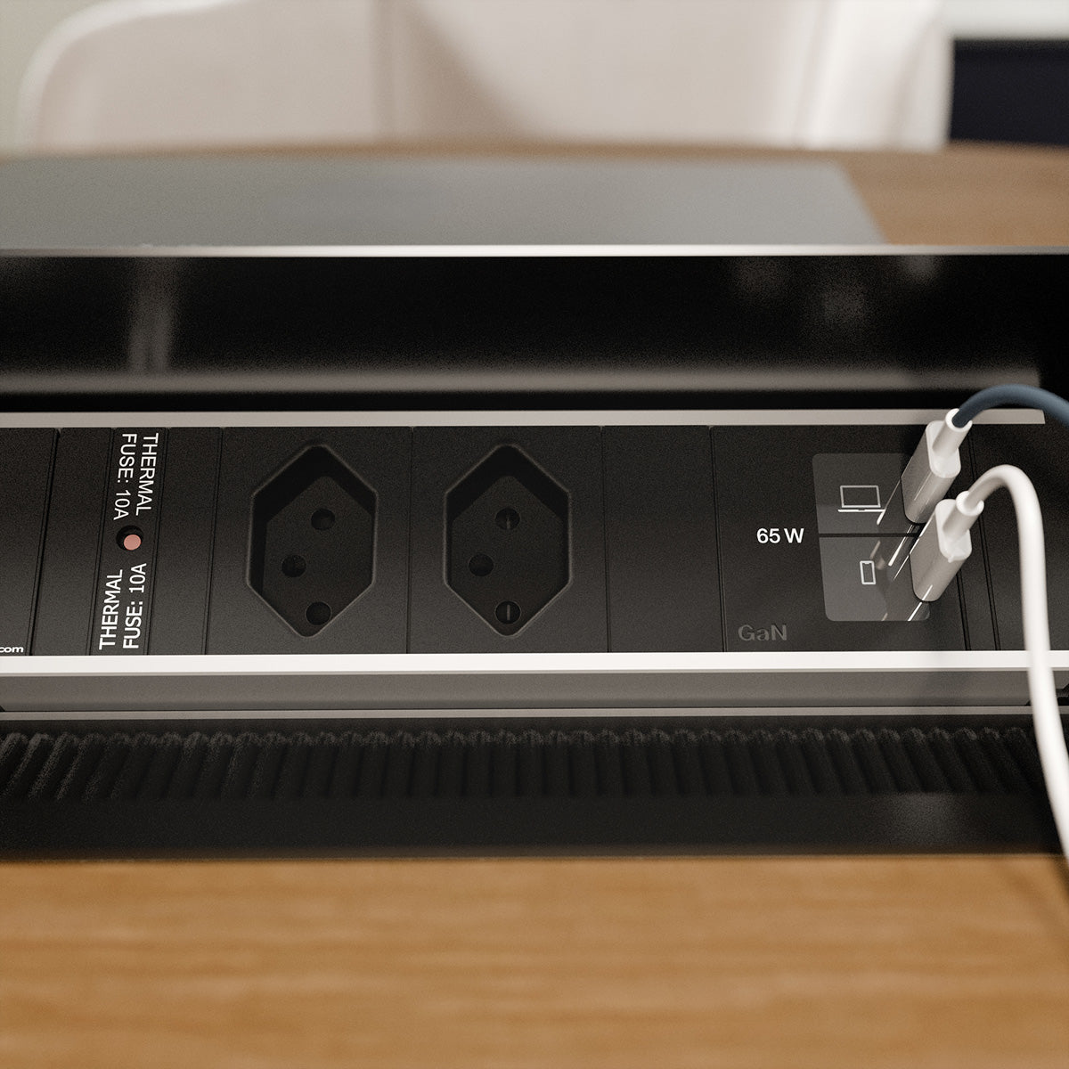 Bachmann CONI S – Einbausteckerleiste, 2× T13, 2× USB-C, 0,2 m, ohne Schalter