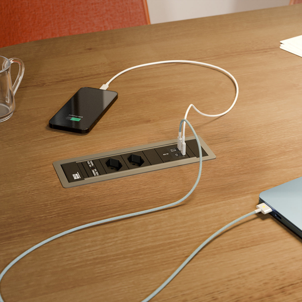 Bachmann POWER FRAME S Einbausteckdosenleiste, 2×T13, 2×USB-C, Einbau, 0 m – Schwarz