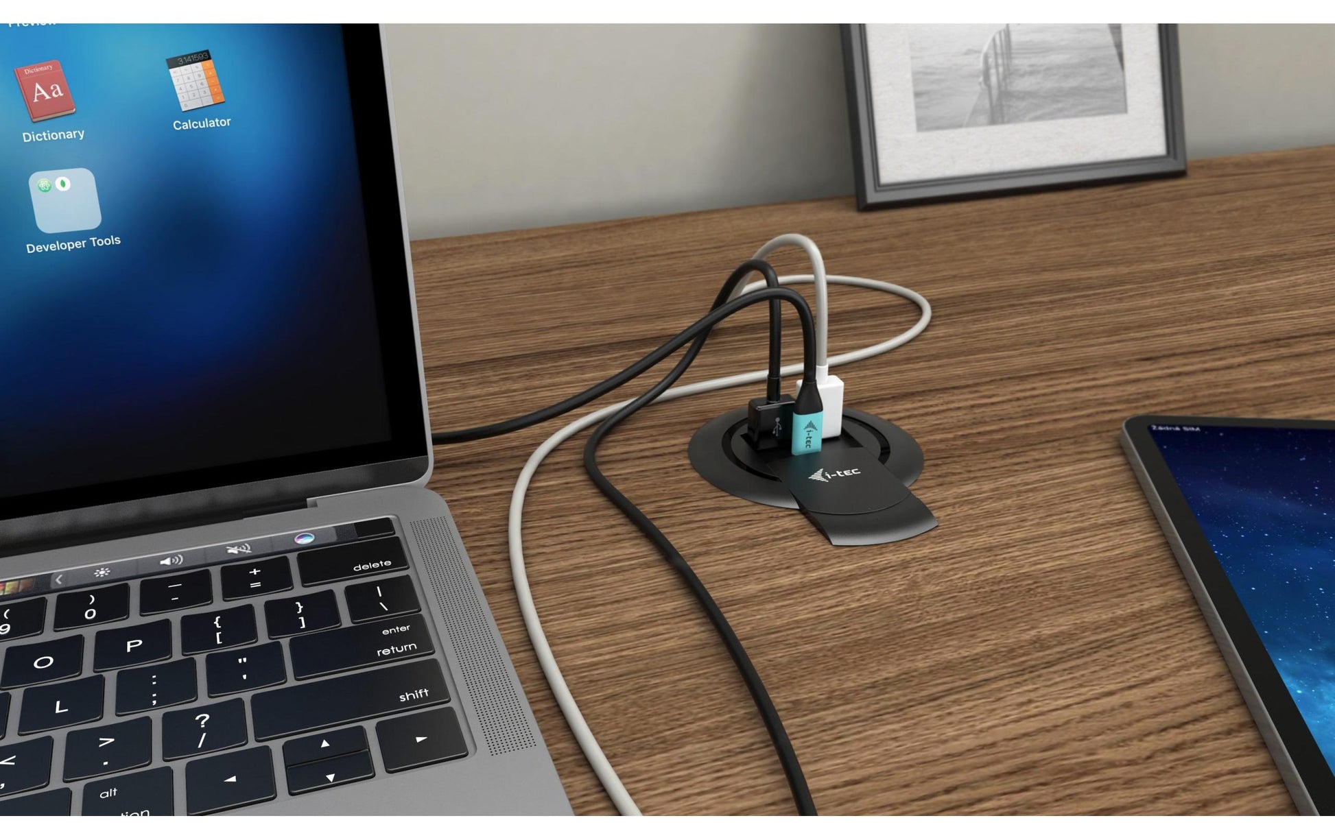 i-tec Ladegerät – 96 W, 1× USB-C + 3× USB-A, PD, QC – für universelle Geräte