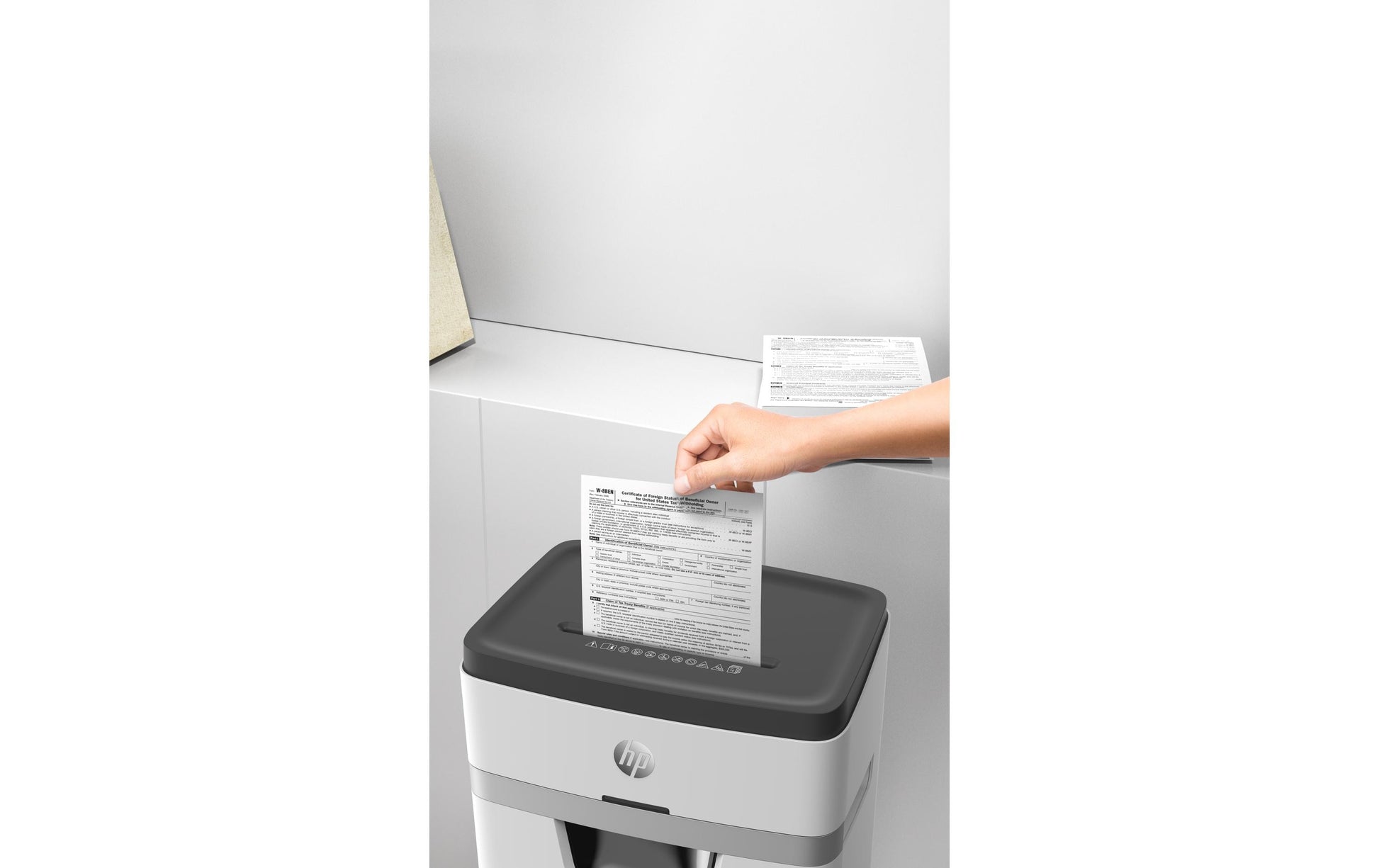 HP OneShred 12MC – Aktenvernichter, DIN P-5, Mikroschnitt 2 × 15 mm, 12 Blatt, 25 l