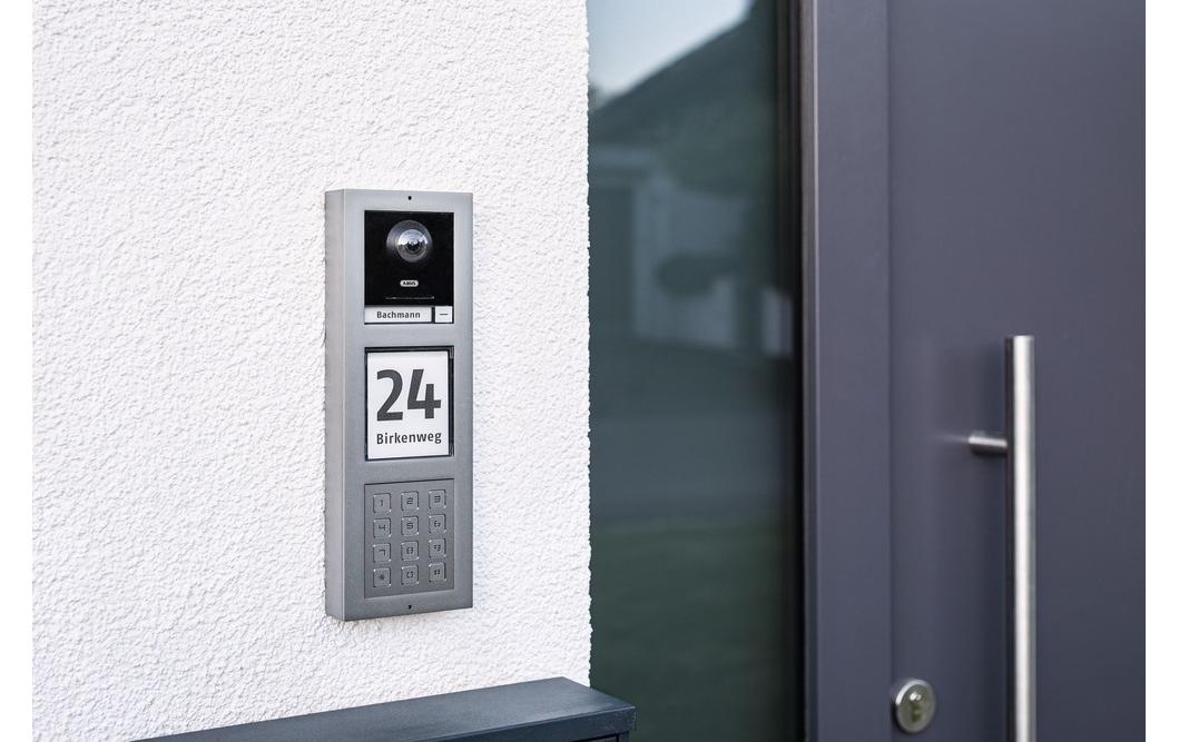 ABUS Nummertastatur-Türsprechanlage 20030 – 98 × 34 × 100 mm, silber, IP65