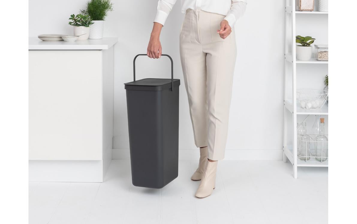 Brabantia Papierkorb – 40 l – Kunststoff, Grau – B × H × T 267 × 620 × 341 mm