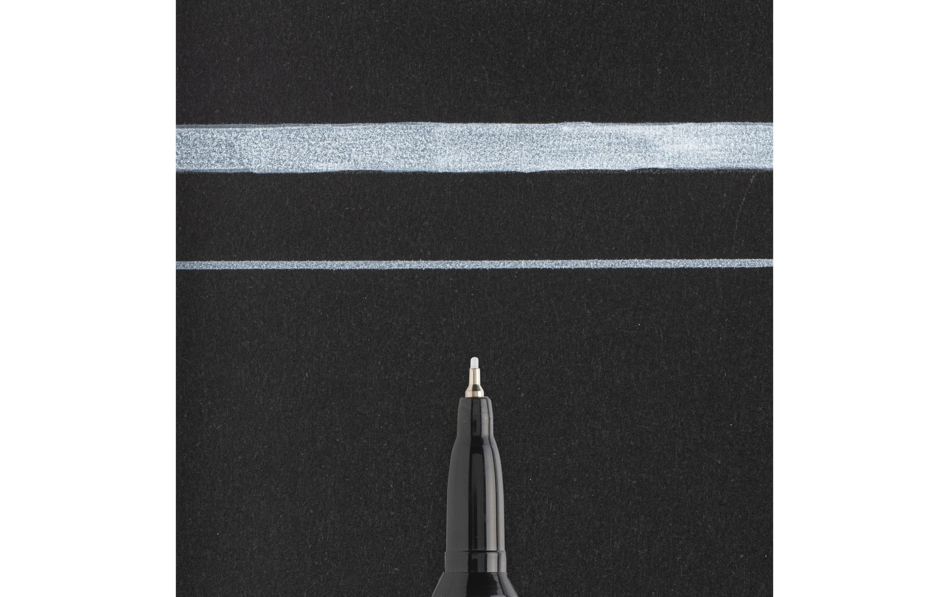 Sakura Pen-Touch Permanentmarker – Rundspitze 0,7 mm – Weiss – für Glas, Metall und Kunststoff