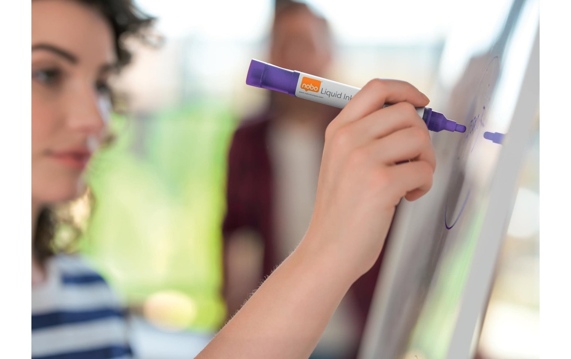 Nobo Whiteboard-Marker – Pinselspitze 3 mm, sortiert, 10 Stk., trocken abwischbar – für Emaille