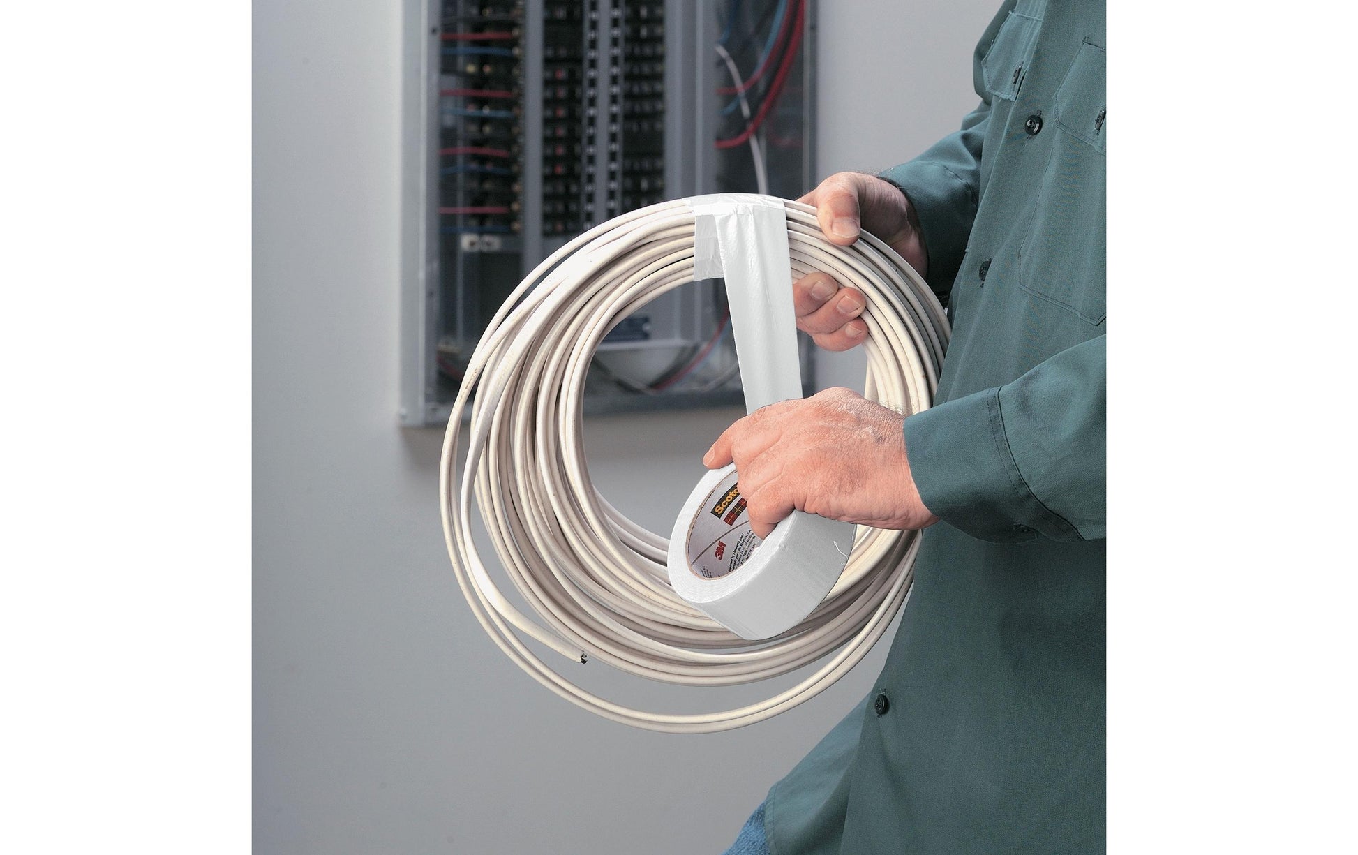 3M Scotch Universal Klebefilm matt/unsichtbar – 48 mm × 10 m, weiss, wiederablösbar