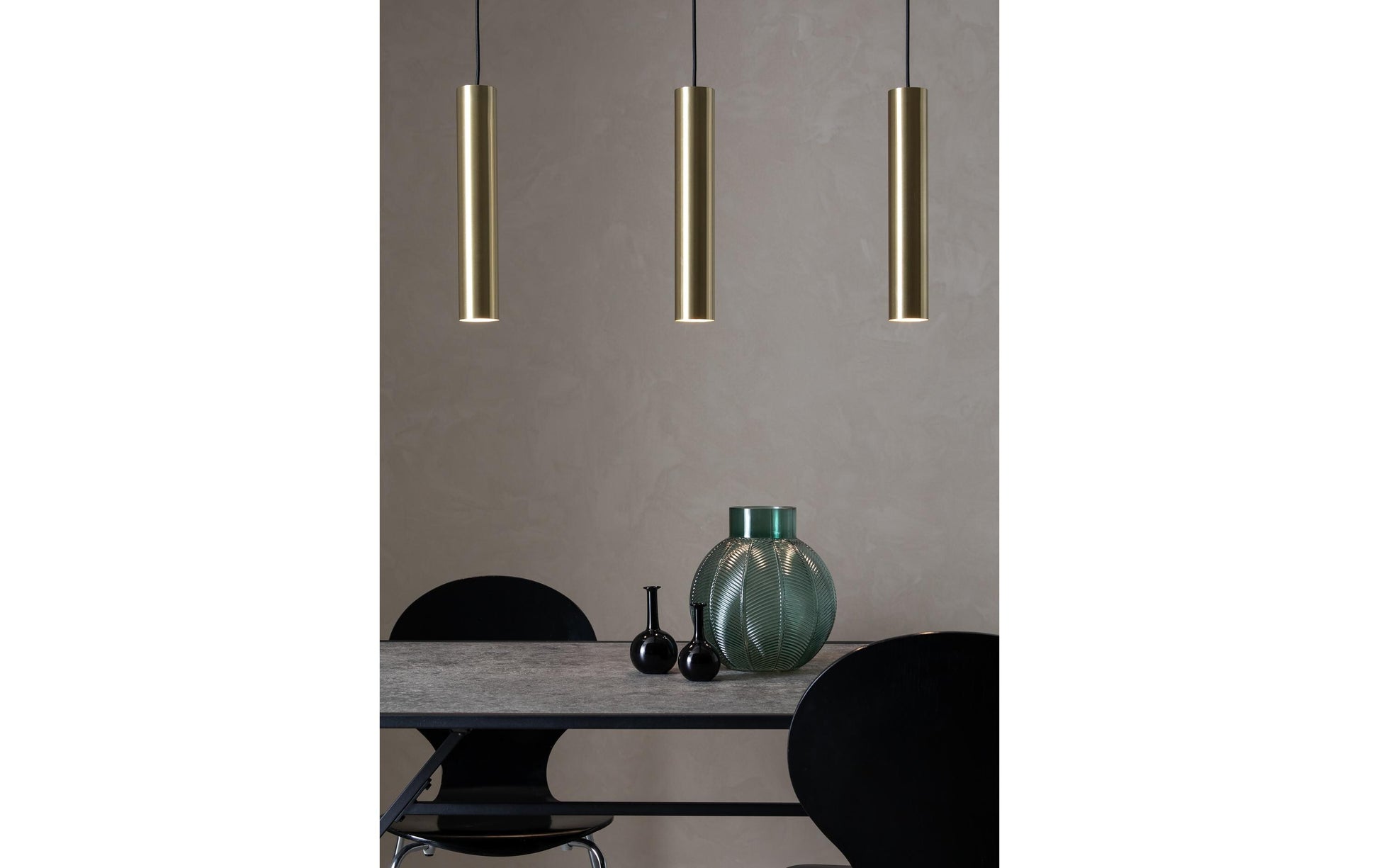 Markslöjd Pendelleuchte Ruben – 82 × 7 × 40 cm, 105 W, dimmbar, exkl. 3× GU10, Messing