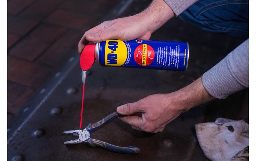 WD-40 Multifunktionsspray – für diverse Oberflächen/Geräte – 300 ml