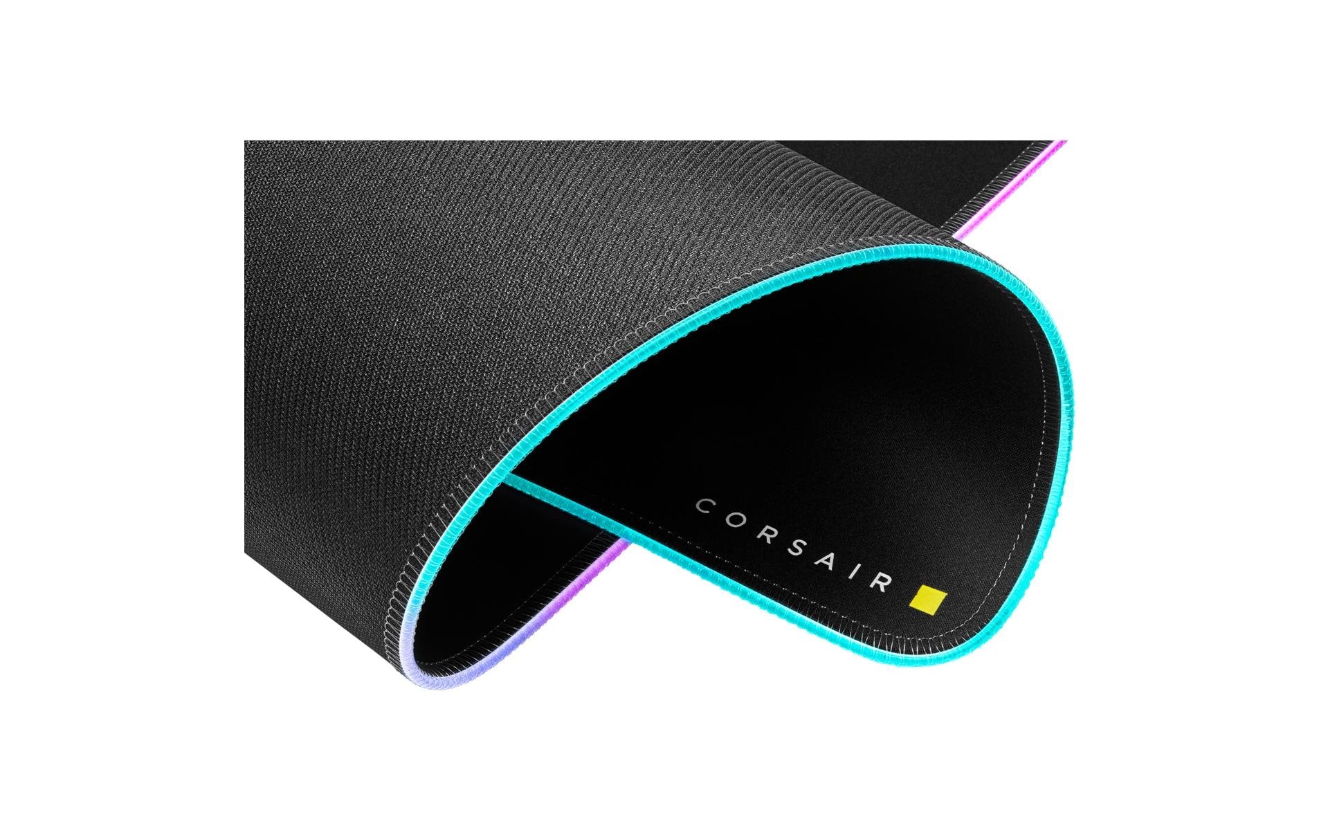 Corsair MM700 RGB Extended Gaming-Mauspad – USB, RGB-Hintergrundbeleuchtung, Anti-Rutsch-Basis, Schwarz