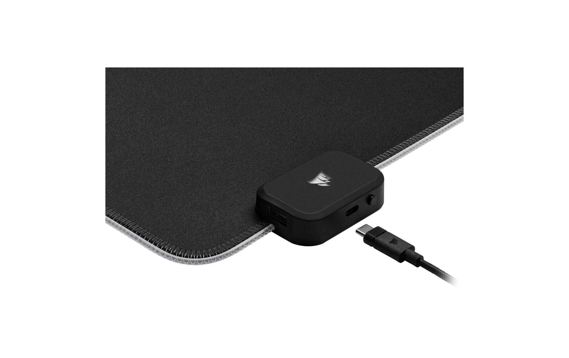 Corsair MM700 RGB Extended Gaming-Mauspad – USB, RGB-Hintergrundbeleuchtung, Anti-Rutsch-Basis, Schwarz
