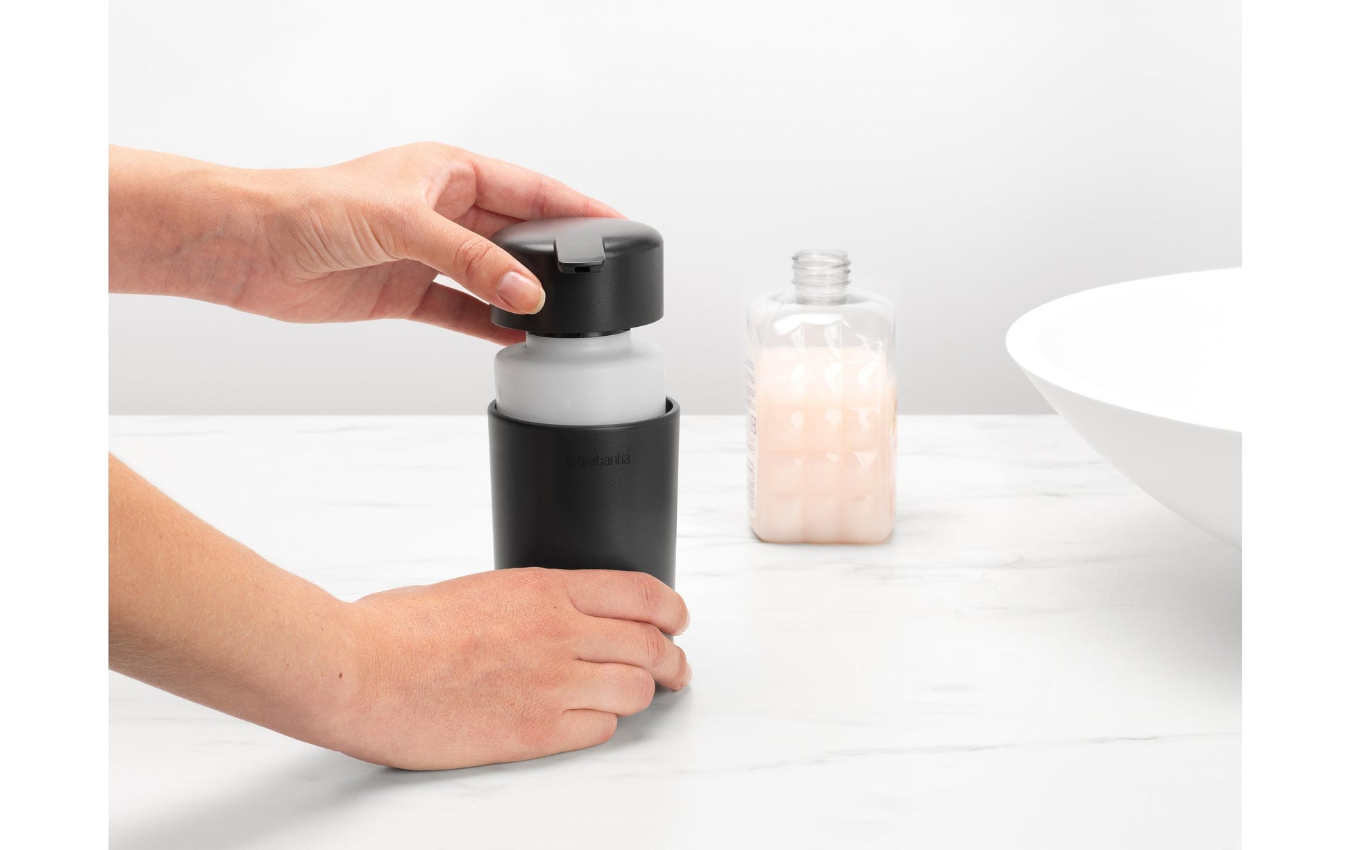 Brabantia ReNew Seifenspender – Kunststoff, Grau, 250 ml