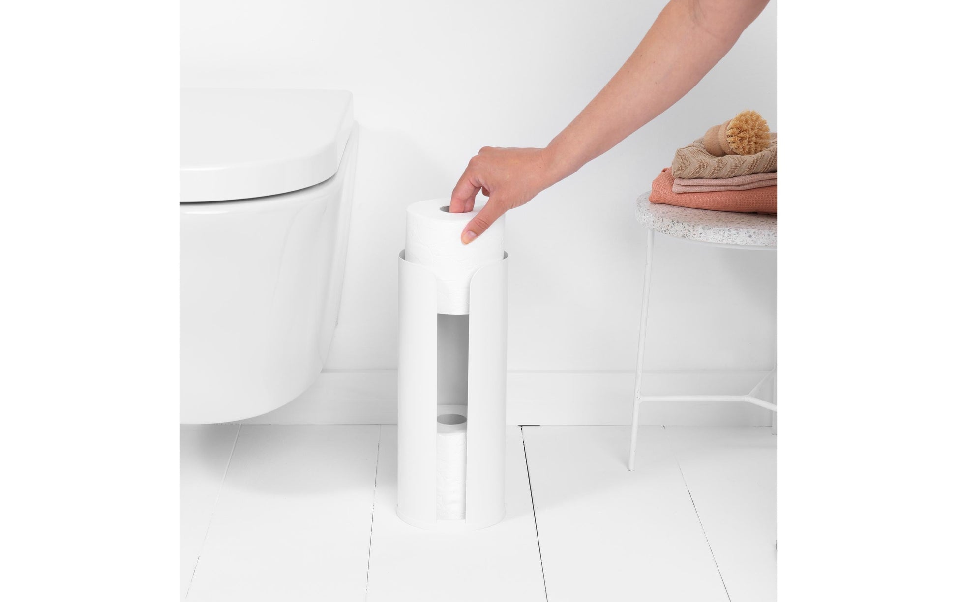 Brabantia ReNew – Toilettenpapierspender – Stahl, Weiss, für 3 Rollen, 13,2 × 13,2 × 32,1 cm