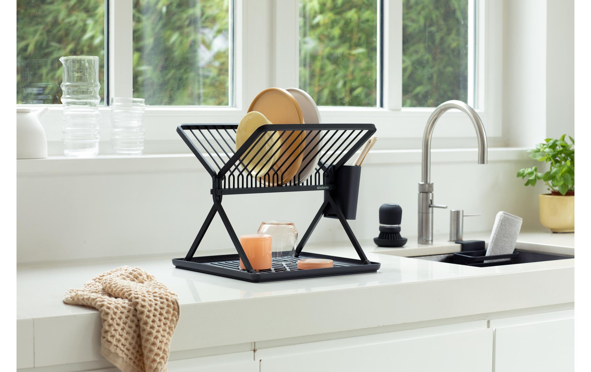 Brabantia Abtropfgestell 37 × 33 × 31,5 cm, Aluminium/Kunststoff, Dunkelgrau