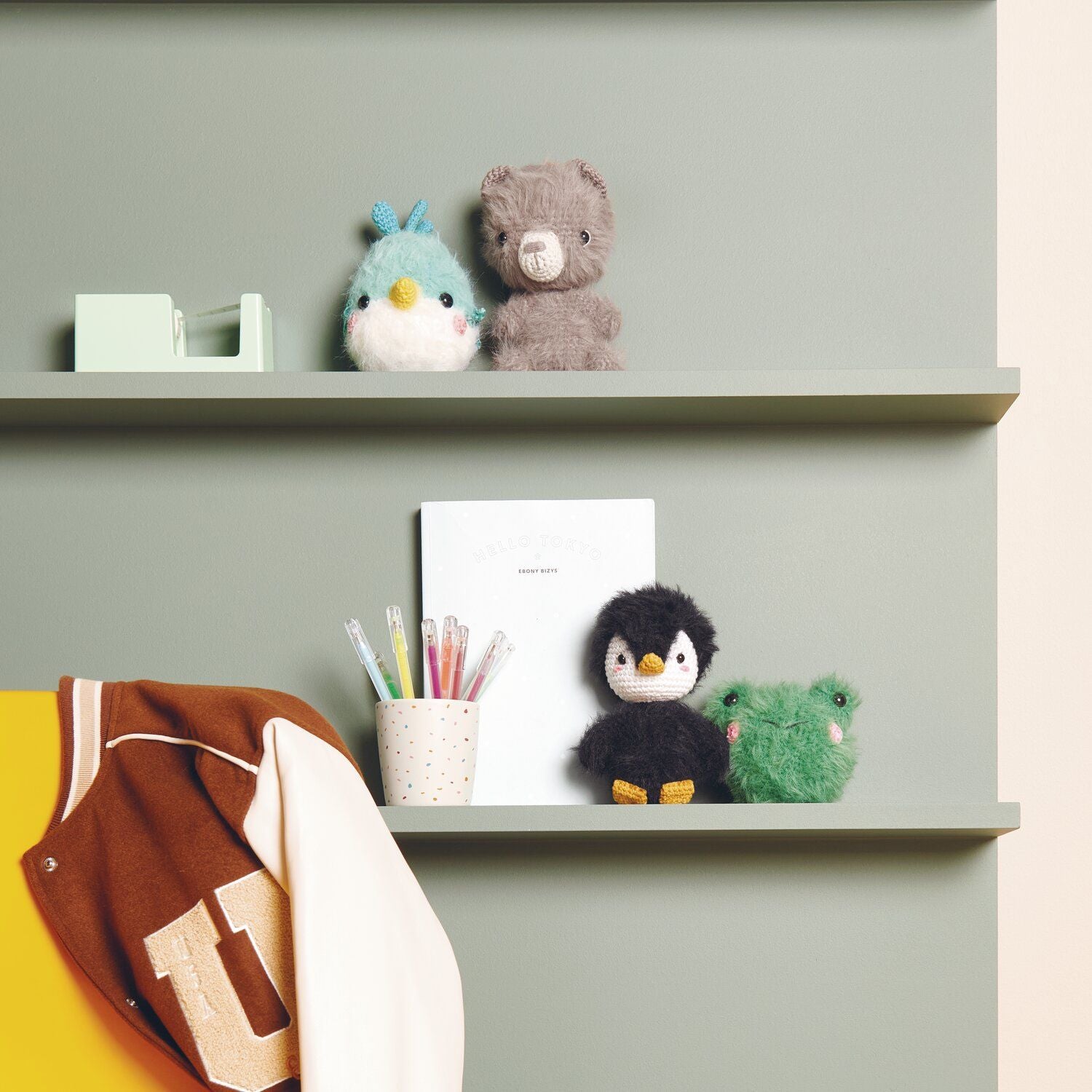 Rico Design Ricorumi Furry Furry Garn Schwarz – 25 g, 175 m, Nadel 3 mm, 100% Polyamid