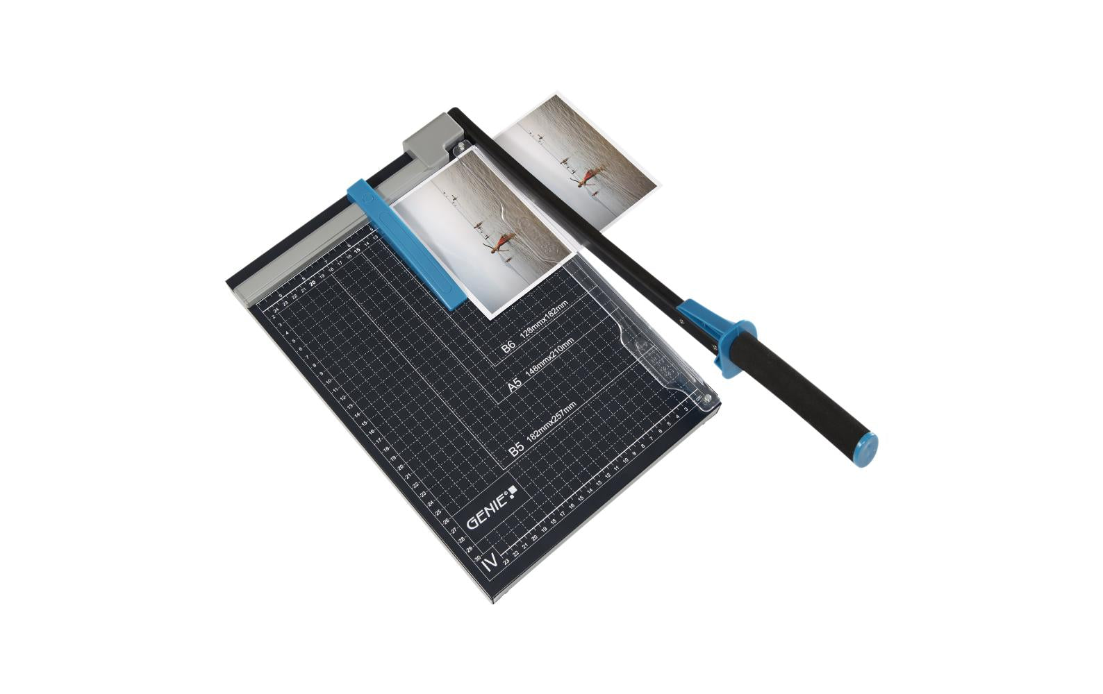 Genie Hebelschneider GM A4 – Schnittlänge 320 mm, bis A4, 12 Blatt