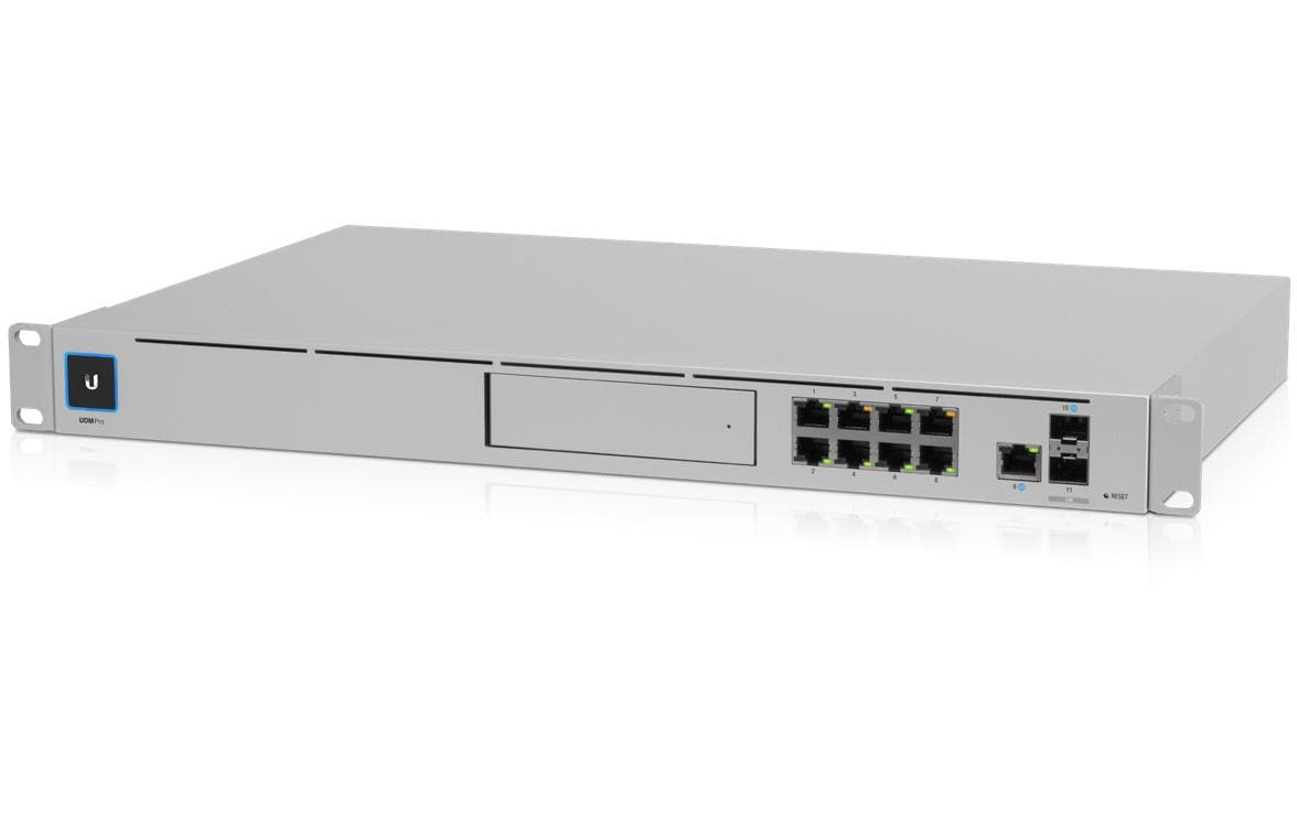 Ubiquiti UniFi Dream Machine Pro UDM-PRO – Managed Switch – 9×GbE, 2×SFP+, 1U