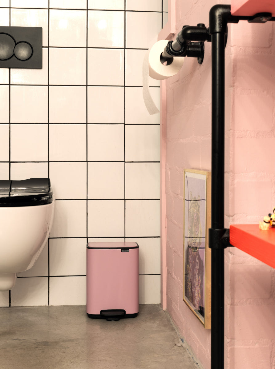 Brabantia Treteimer Bo – 7 l – Stahl, rechteckig – rosa – Soft-Close