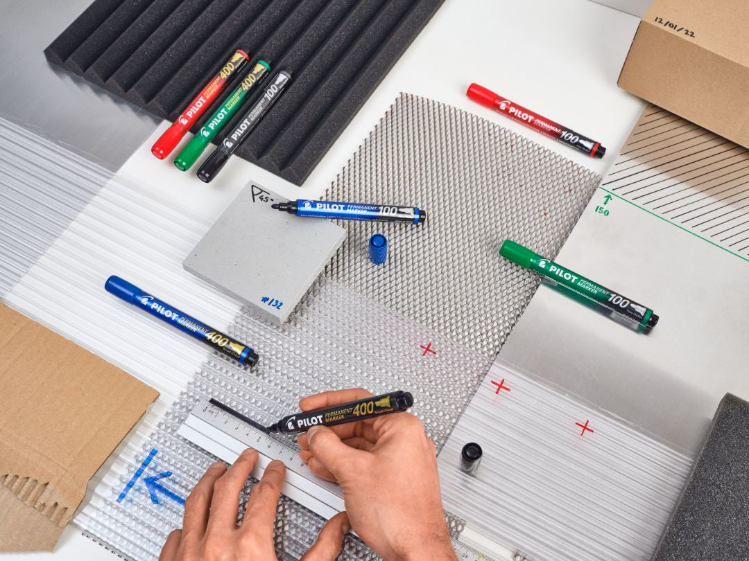 Pilot Permanent Marker – rot, blau, grün, schwarz, 4er Set