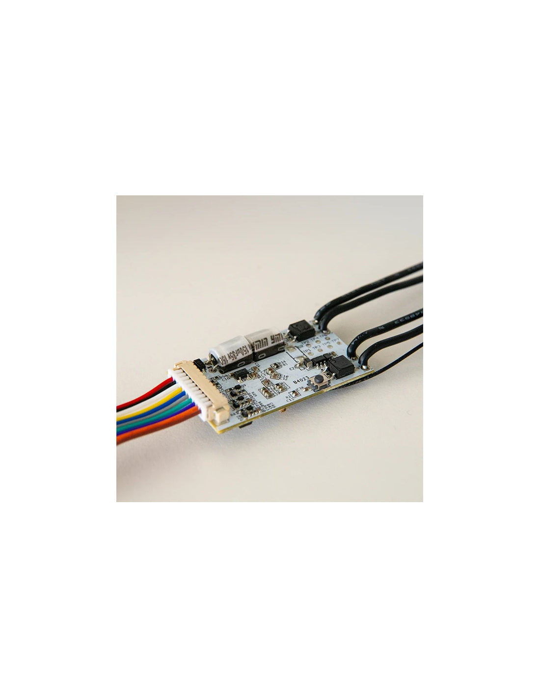 Shelly Plus Uni – Zubehör – WLAN, Bluetooth
