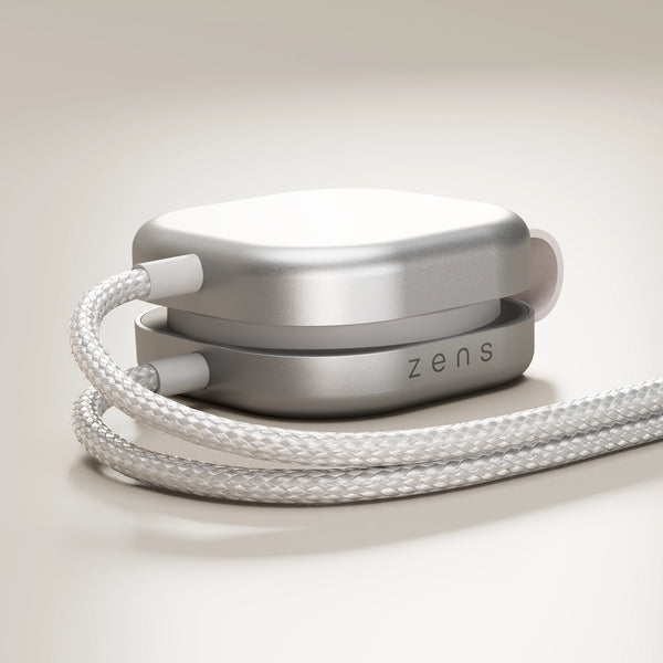 Zens Pro 3 Kabelloses Ladegerät 3in1 – Qi2, MFi, PD – USB‑C×2 – für Qi2-fähige Geräte – Weiss