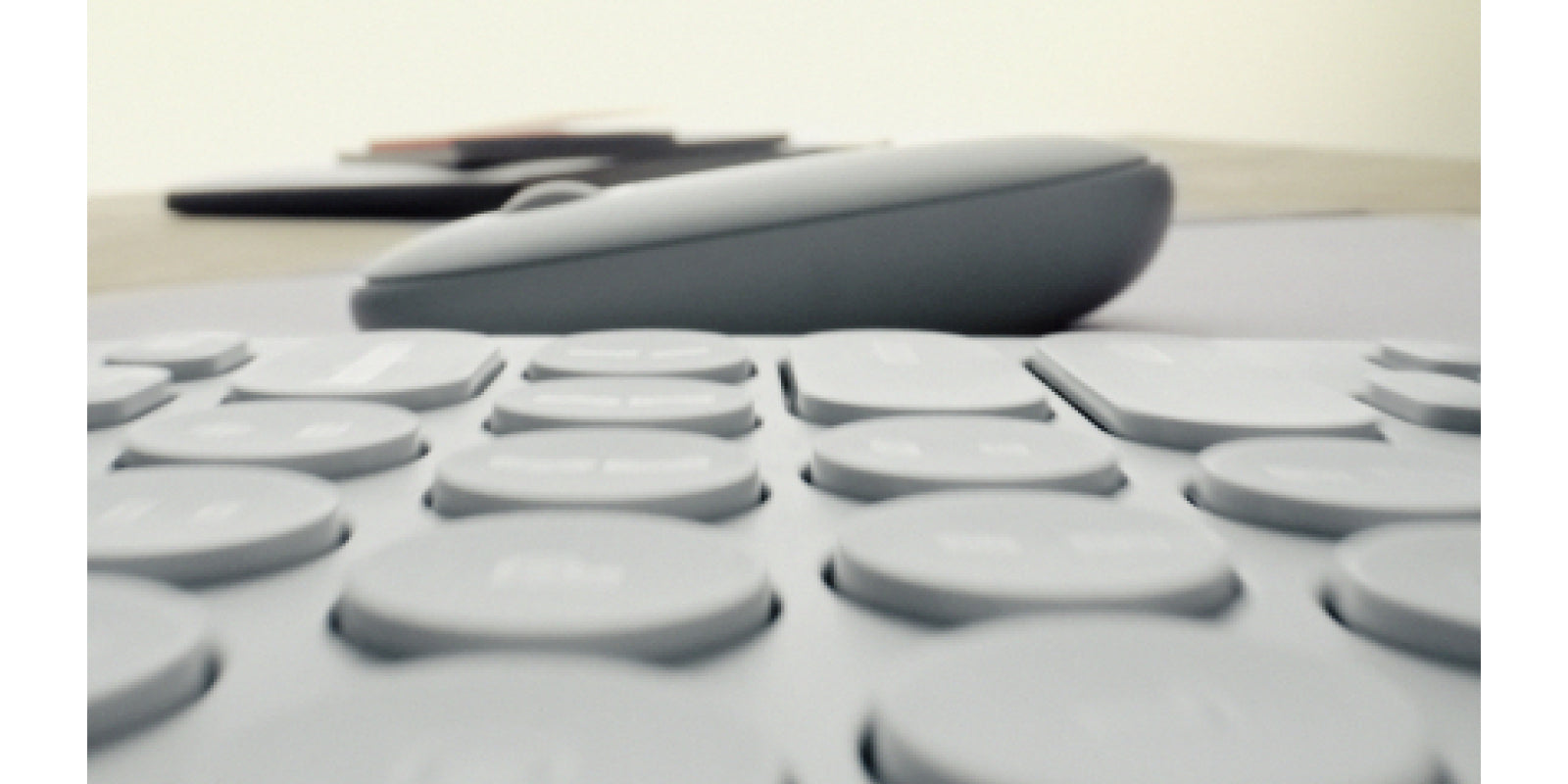 Logitech Pebble Keys 2 K380s – Tastatur, kabellos (Bluetooth), DE-Layout (DE), Weiss