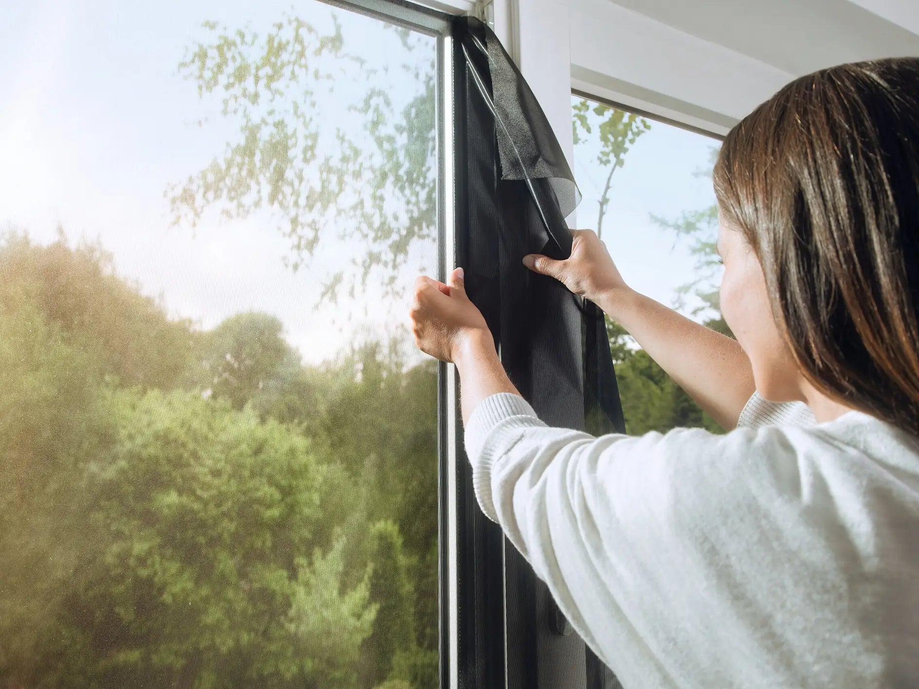 TESA Fenster-Fliegengitter – 150 × 180 cm – Anthrazit – Polyester – Klettband – Für Fenster