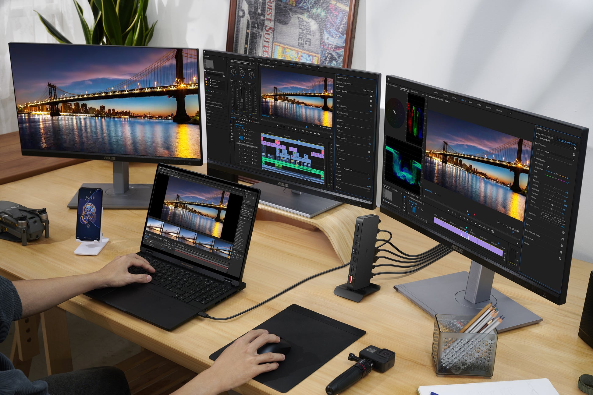 ASUS DC500 Dockingstation – Thunderbolt 4, 2× HDMI, 4× USB-A, 96 W PD, 2,5GbE, SD/microSD, für Windows/Mac