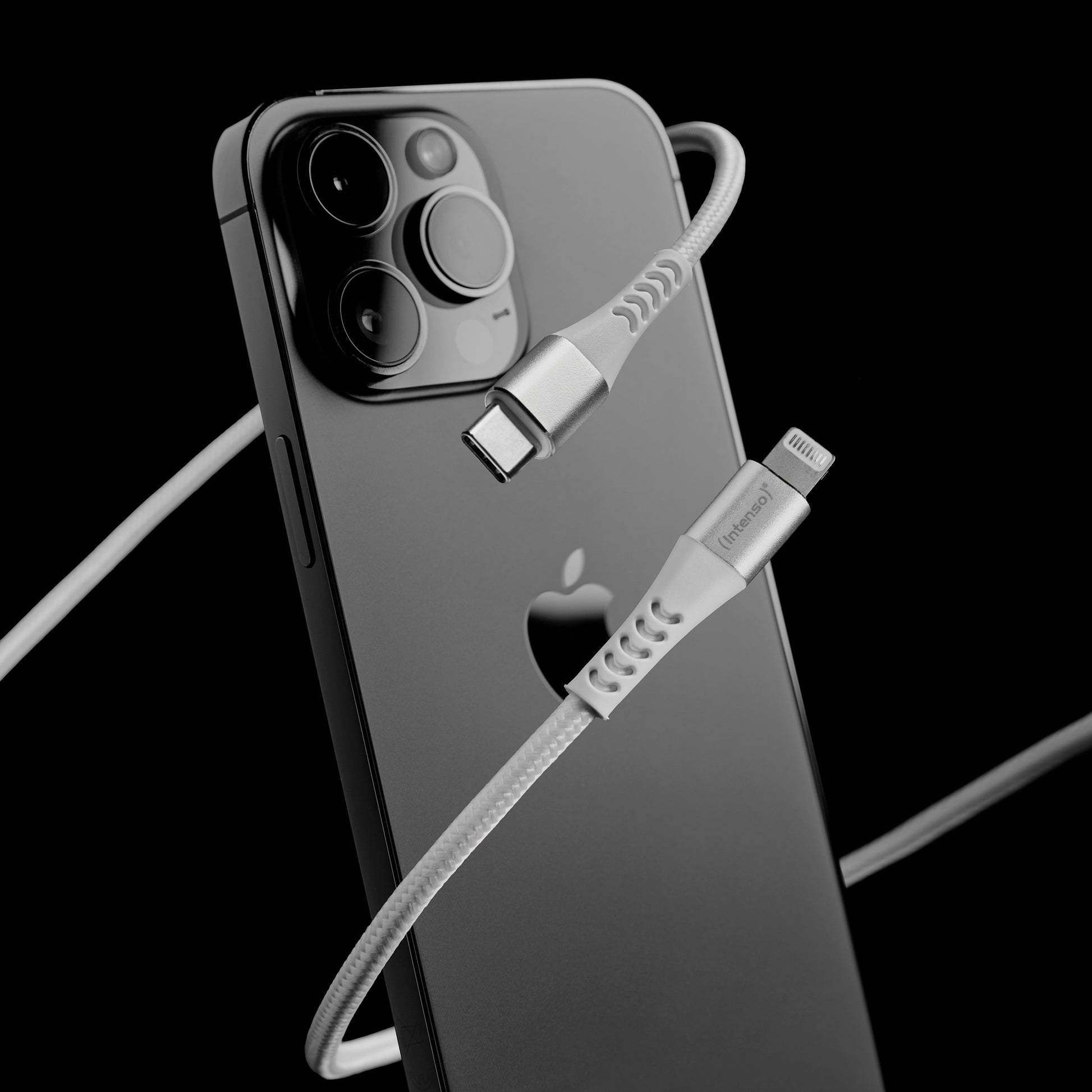 Intenso Multi-Kabel – 2-in-1 USB-C auf USB-C/Lightning 1,5 m, PD 27 W, geflochten, weiss – für iPhone/iPad