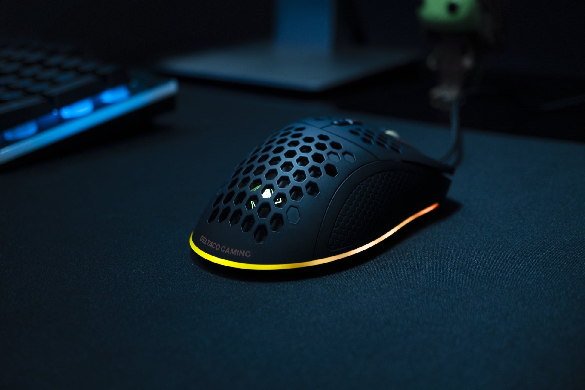 Deltaco Gaming DM210 RGB – Gaming-Maus – Kabelgebunden (USB-A), 6400 DPI, Rechtshänder, Schwarz