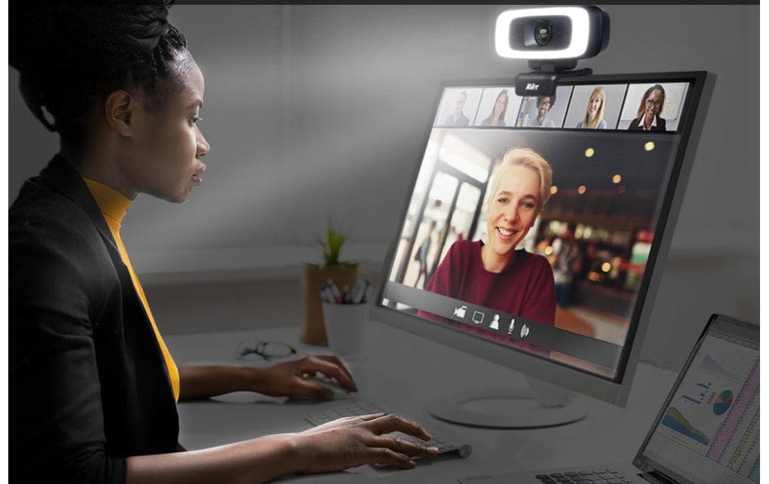 AVer CAM130 Webcam – 4K Ultra HD, 30 fps, Auto-Framing – Schwarz/Weiss