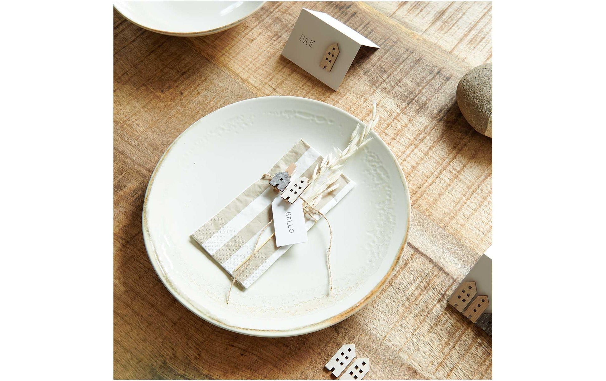 Rico Design Servietten Streifen – beige/weiss – 33 × 33 cm, 3-lagig – 20 Stück