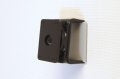 Brodit Kipp-/Schwenkplatte – 50×70×21 mm, mit vorgebohrten Befestigungslöchern, Schwarz