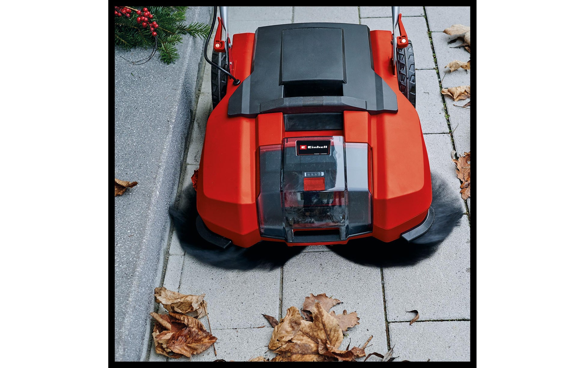 Einhell Akku-Kehrmaschine TE-SW 18/610 Li-Solo – Arbeitsbreite 61 cm, 1800 m²/h, Power X-Change 18 V